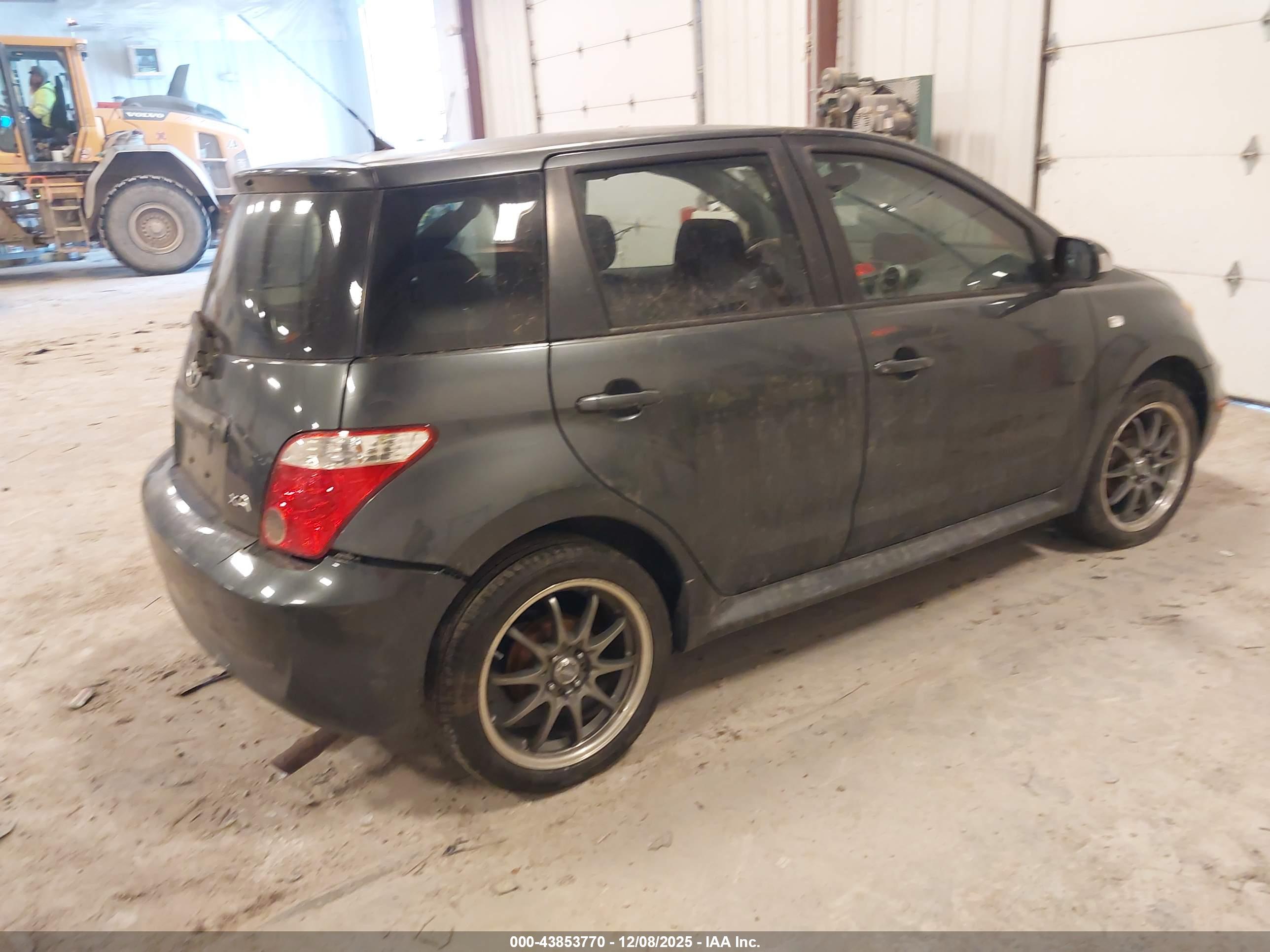 SCION XA image 4