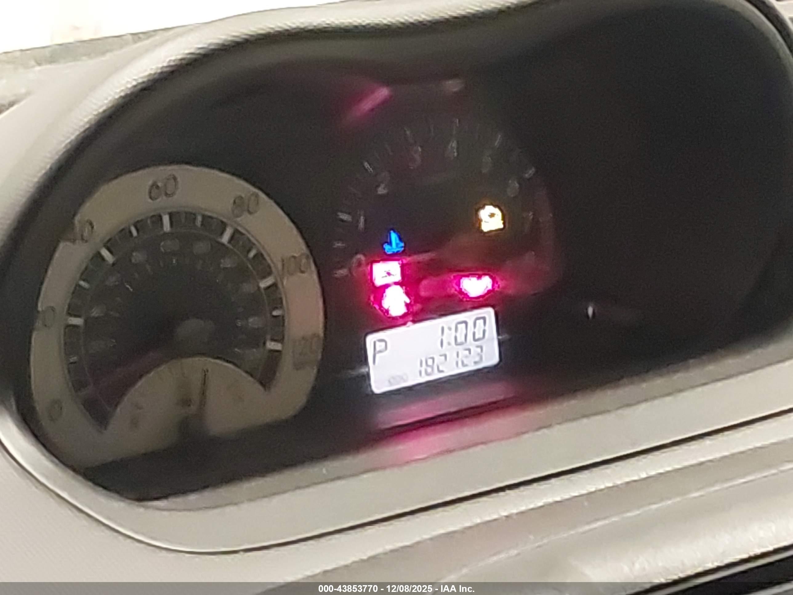 SCION XA image 7