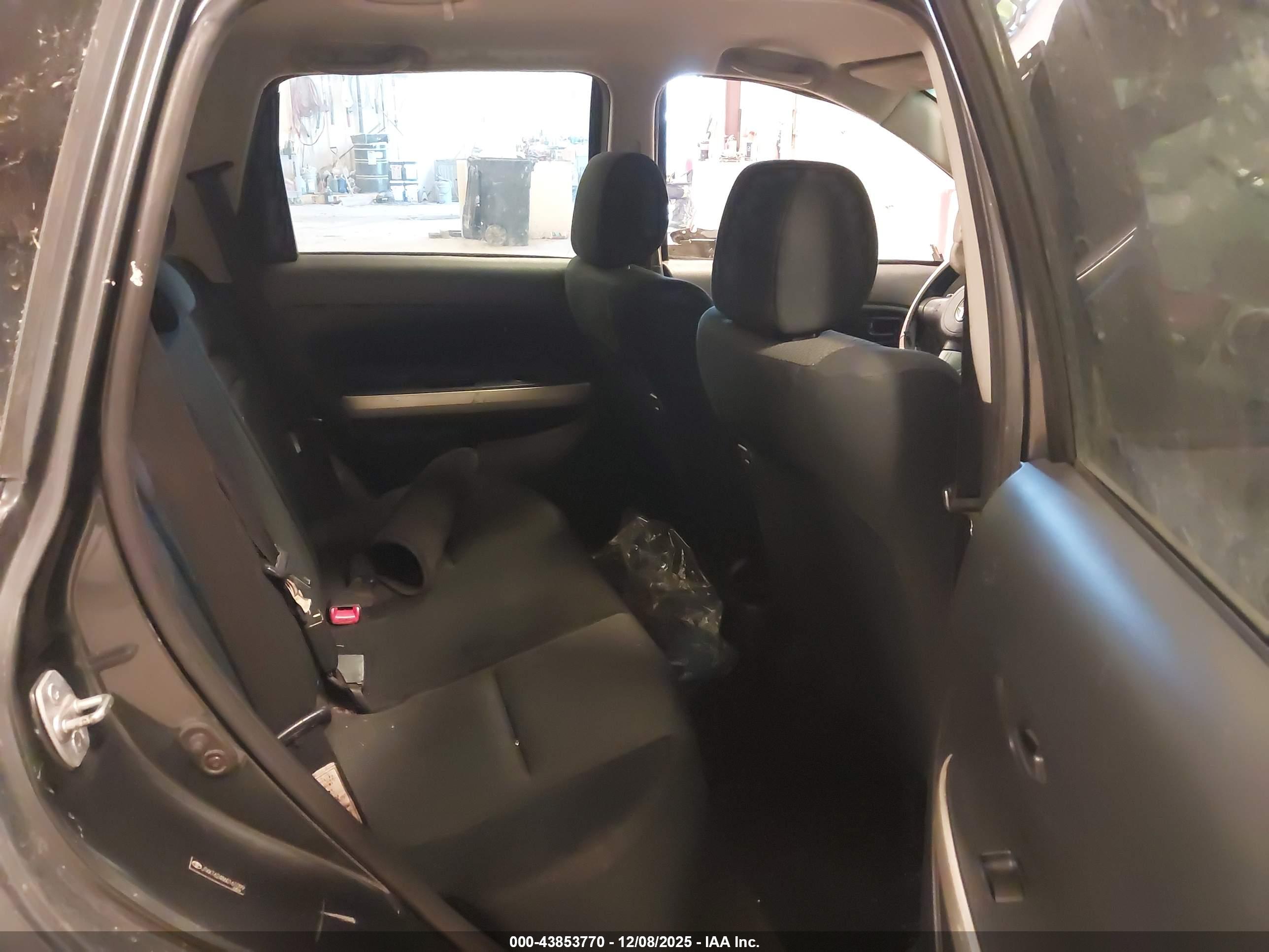 SCION XA image 8