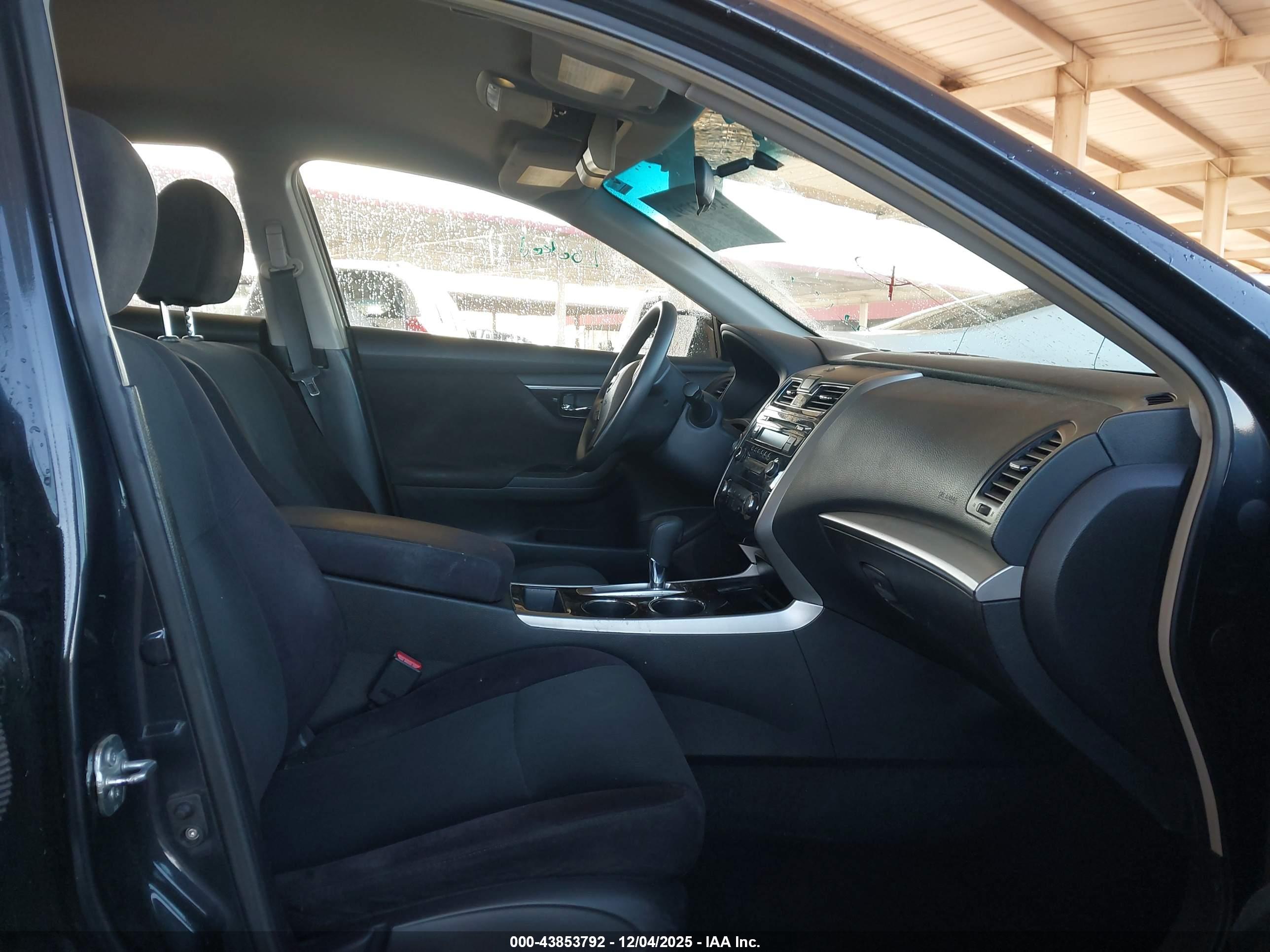 NISSAN ALTIMA image 5