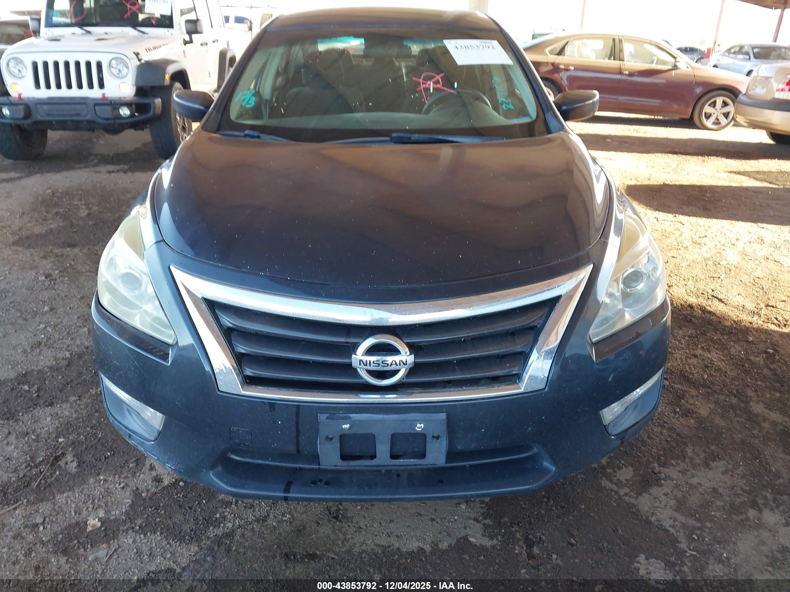 NISSAN ALTIMA image 6