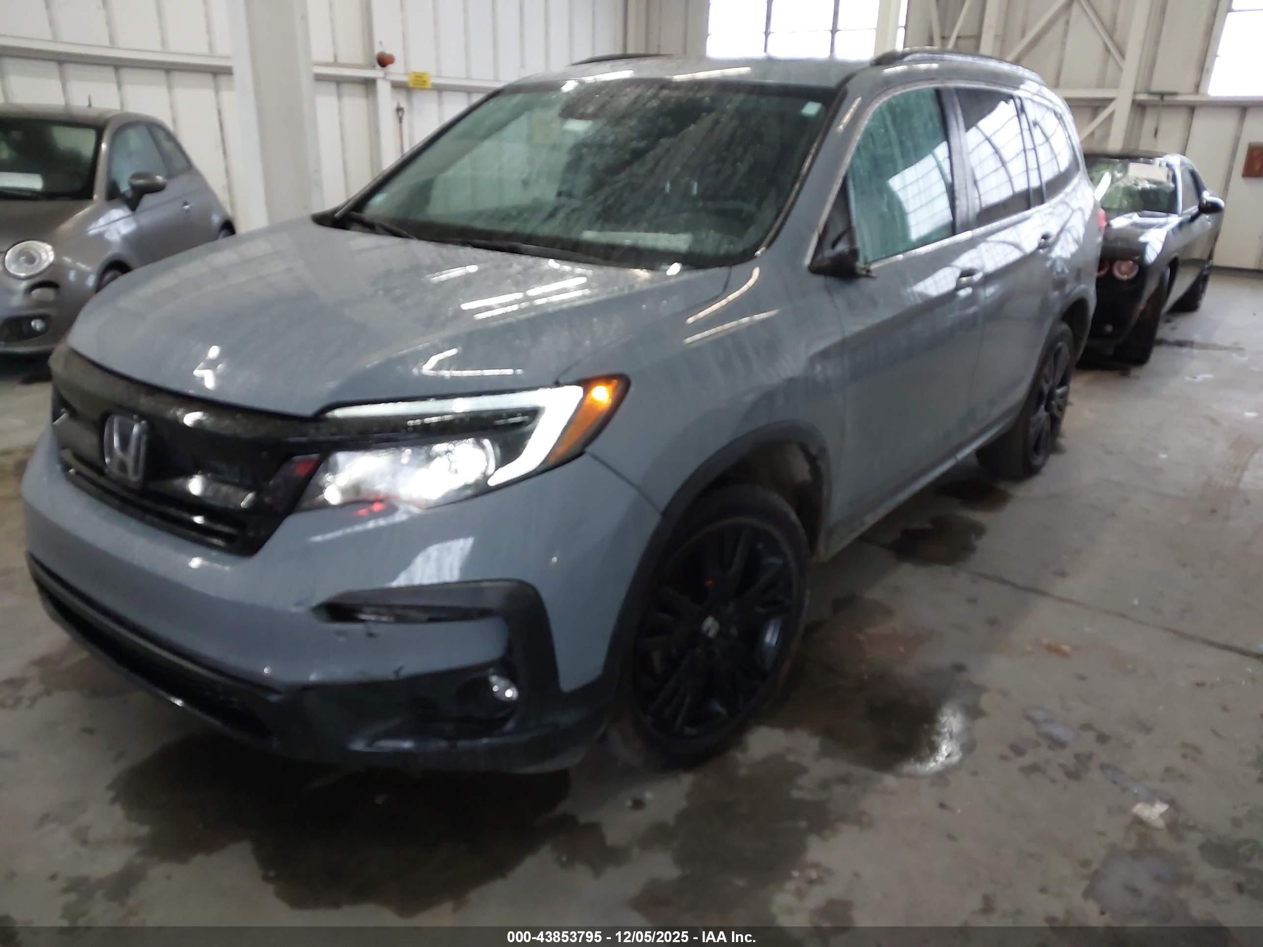 HONDA PILOT image 6