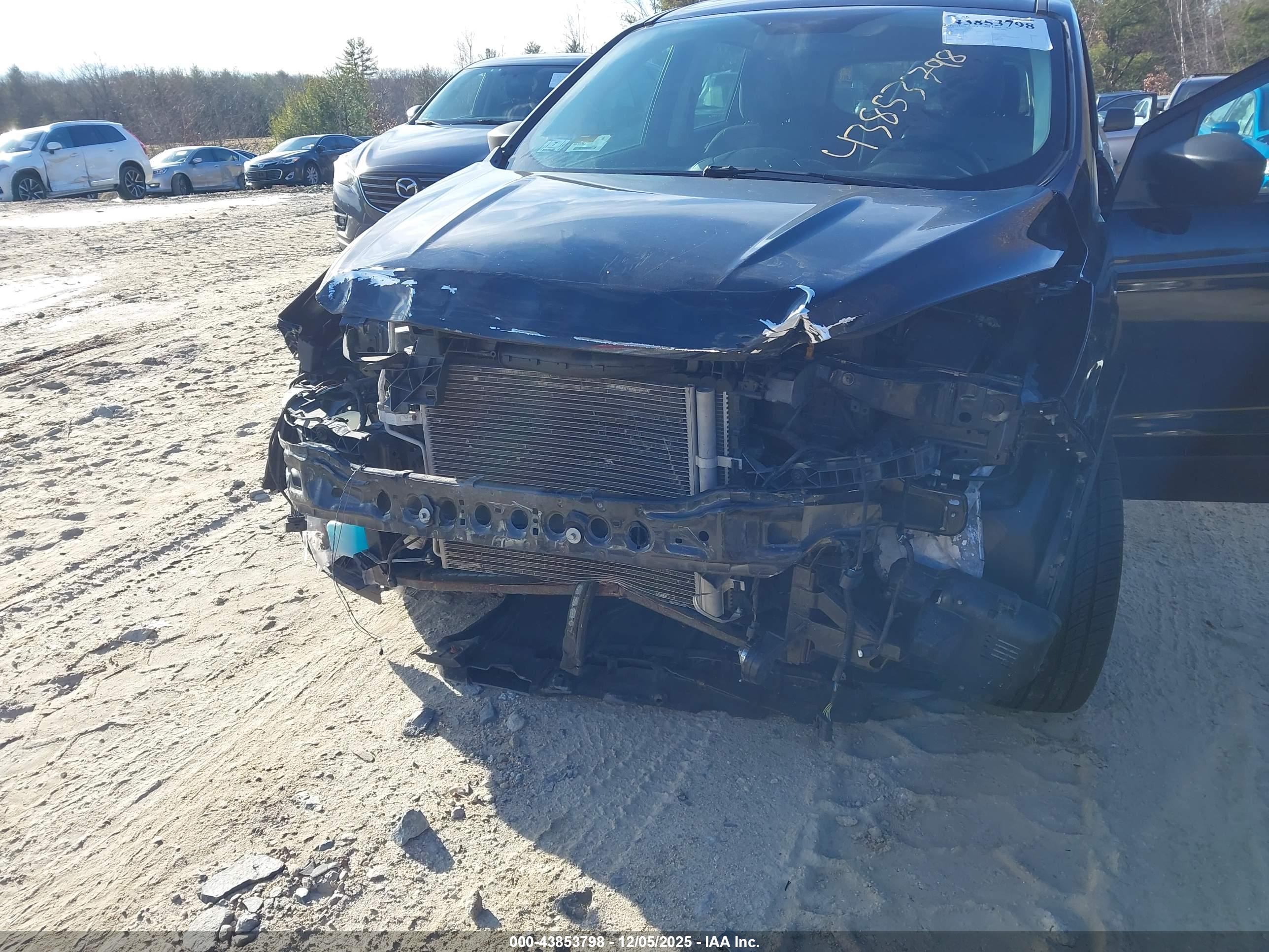 FORD ESCAPE image 6
