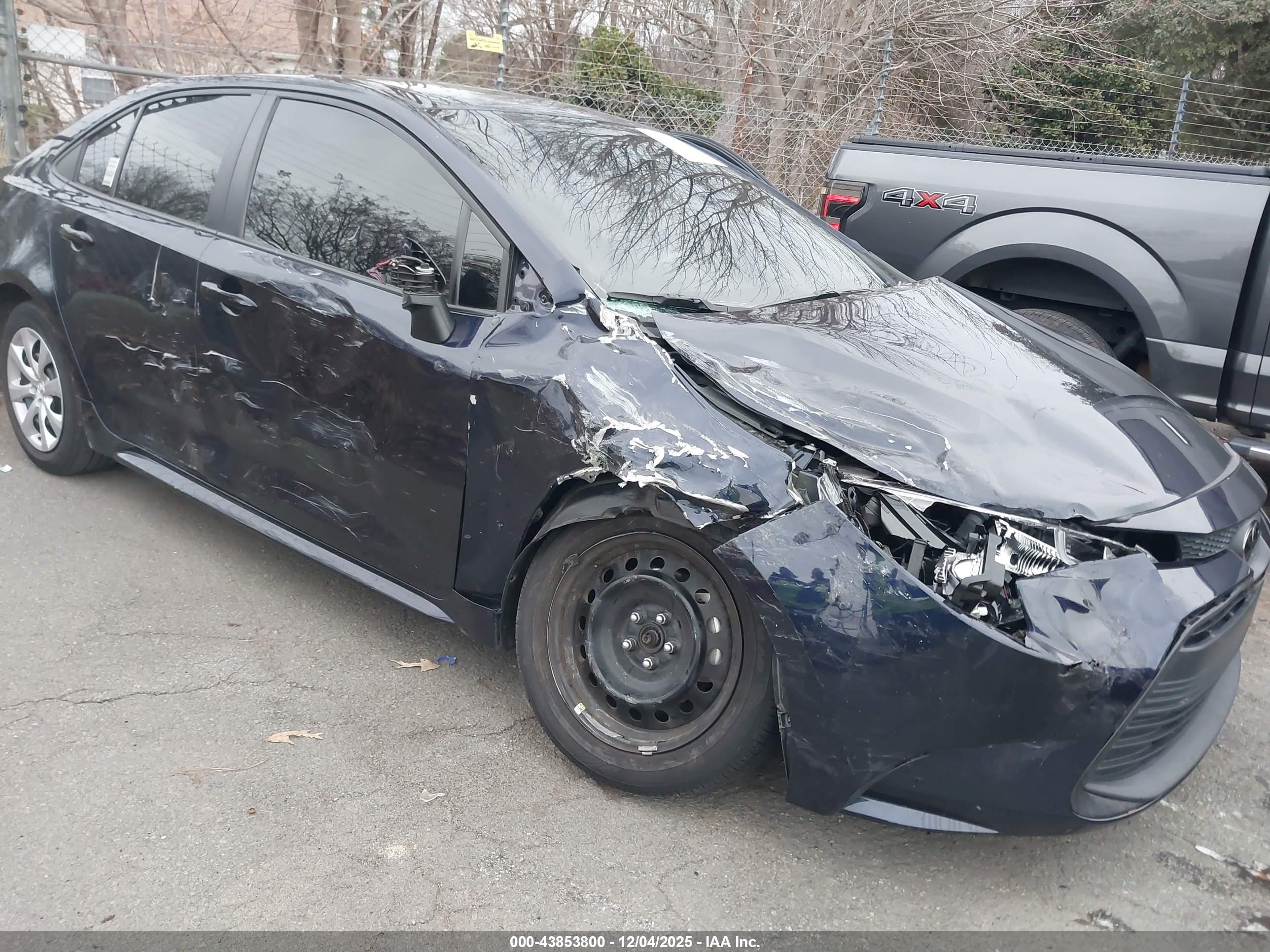 TOYOTA COROLLA image 6