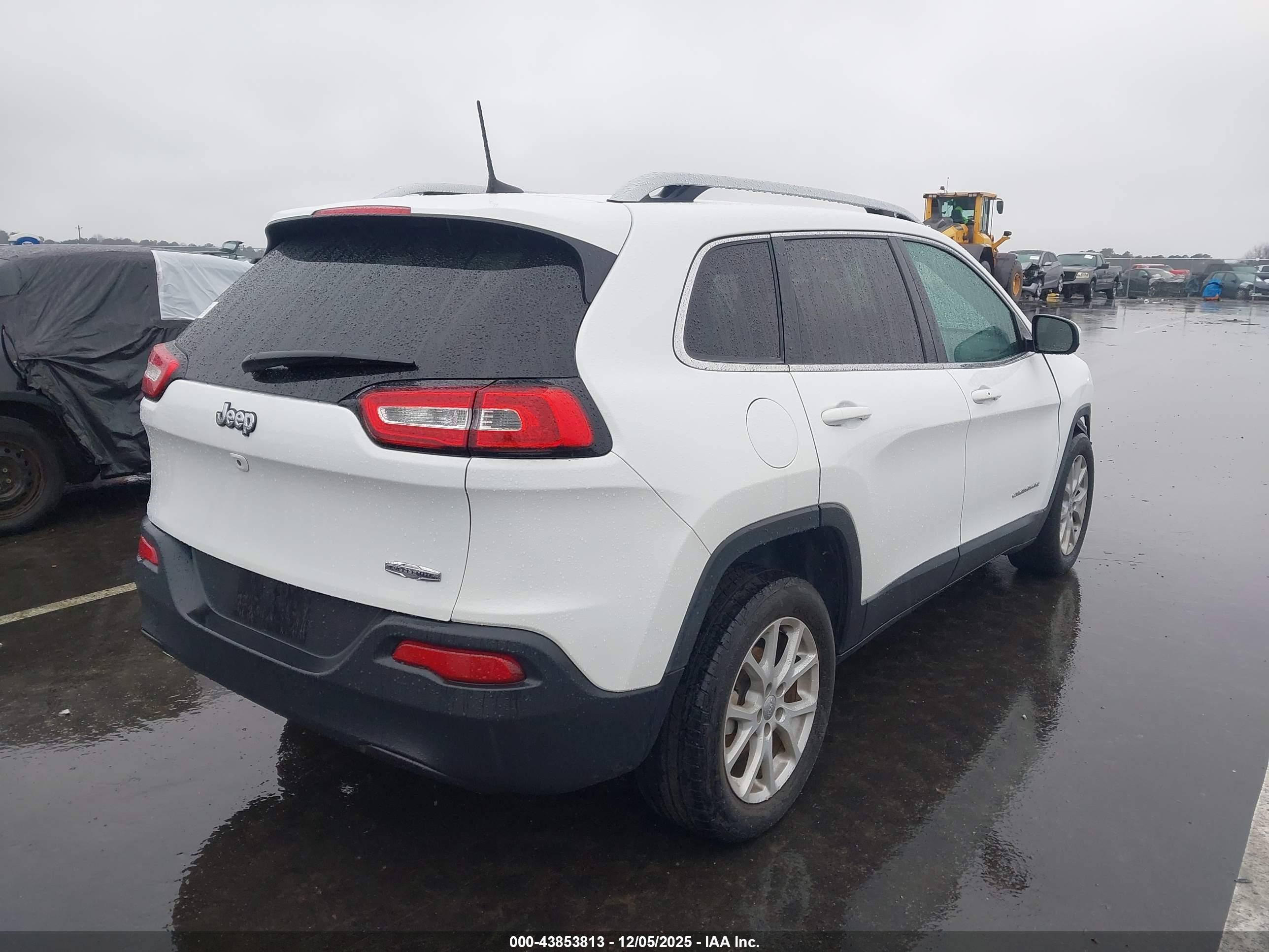 JEEP CHEROKEE image 4