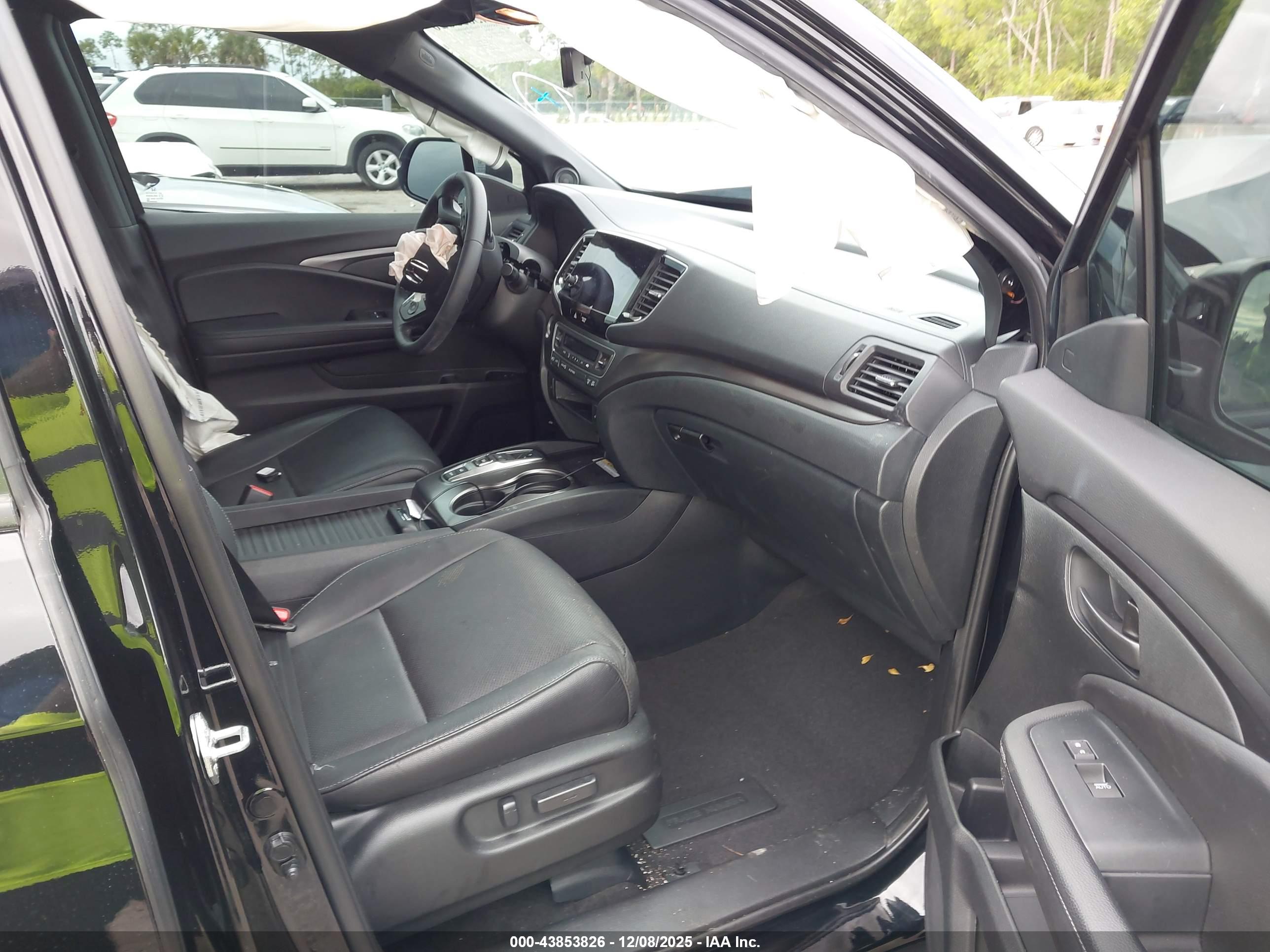 HONDA PASSPORT image 5