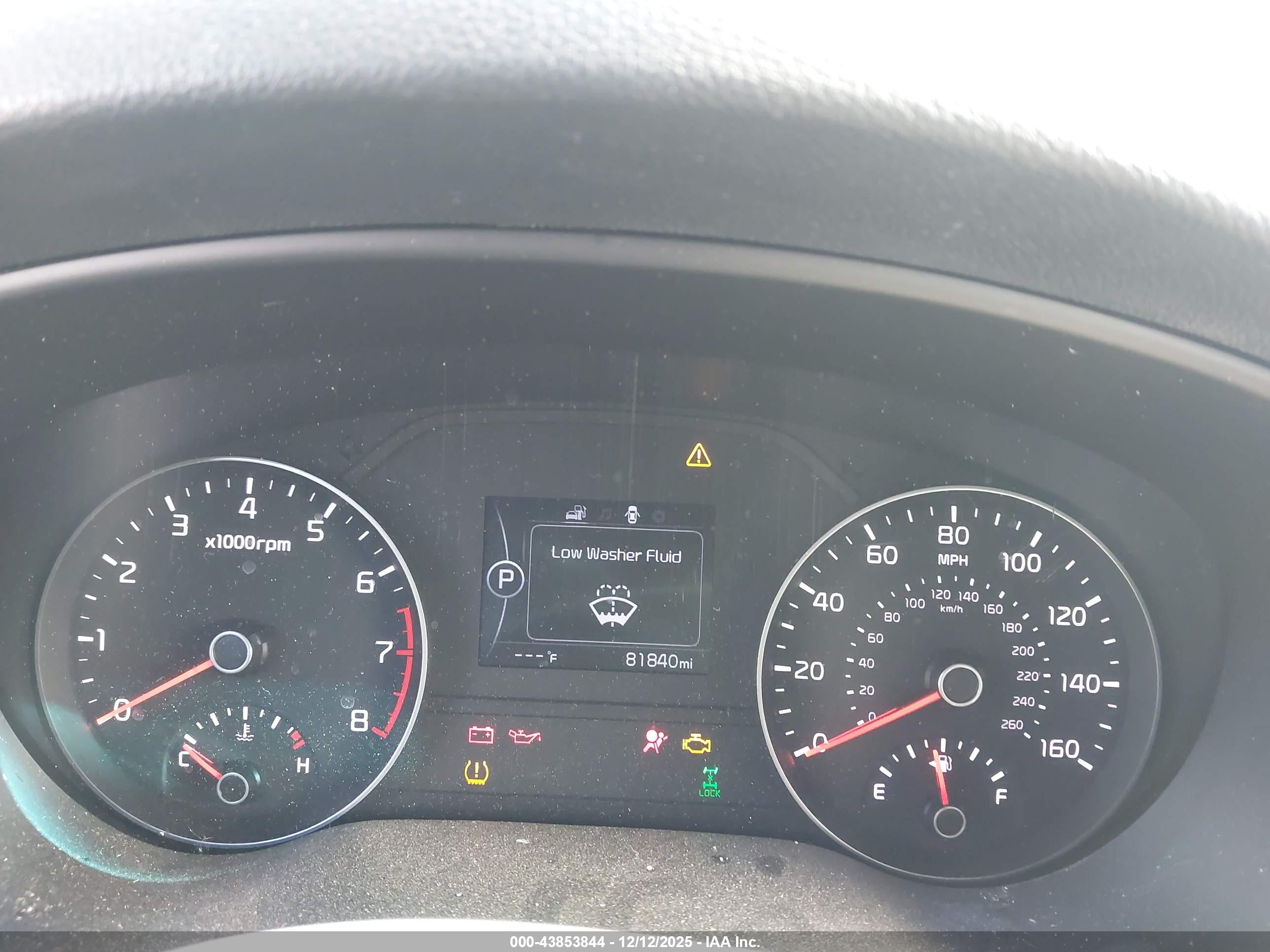 KIA SPORTAGE image 7