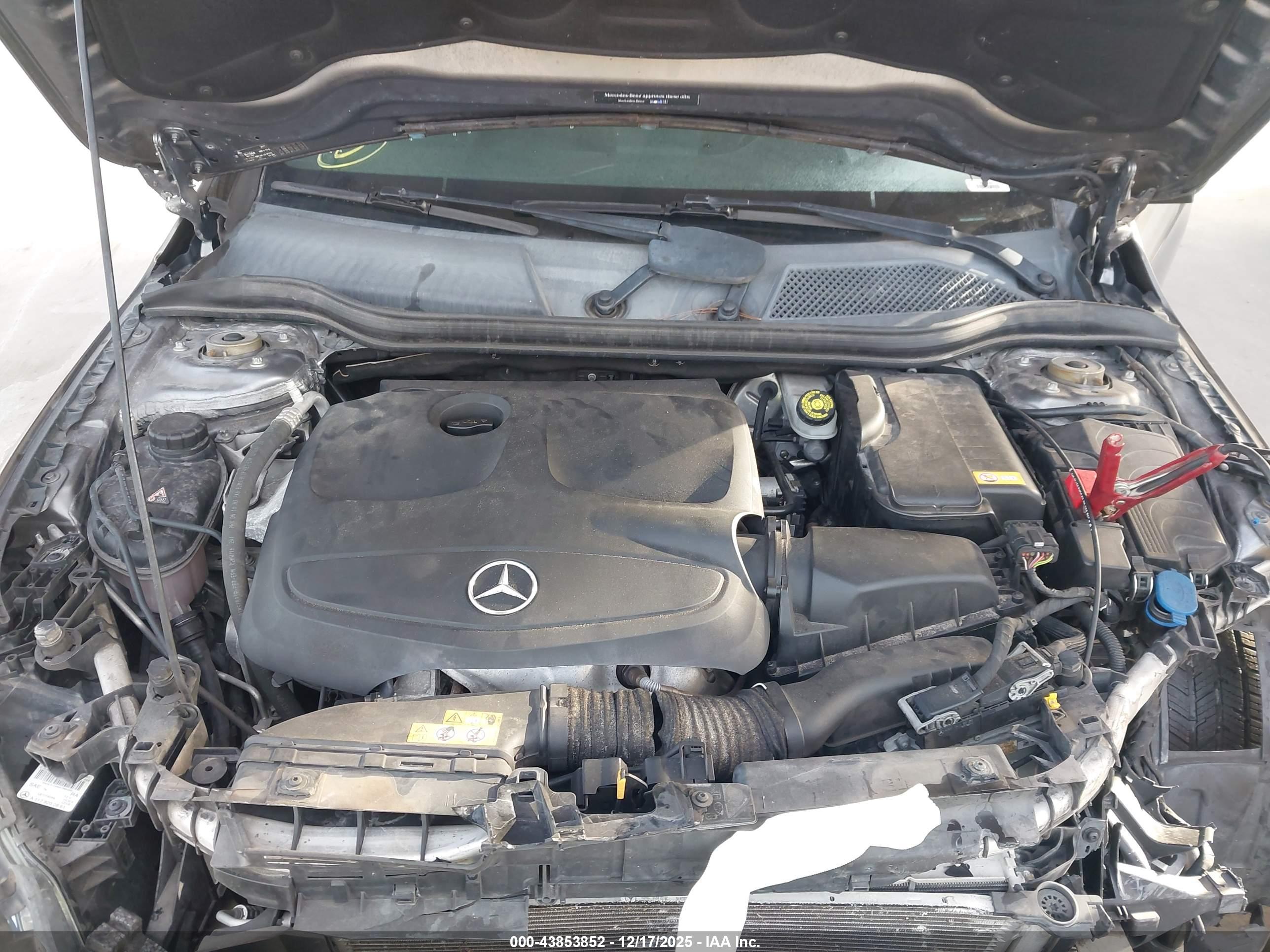 MERCEDES-BENZ CLA image 10