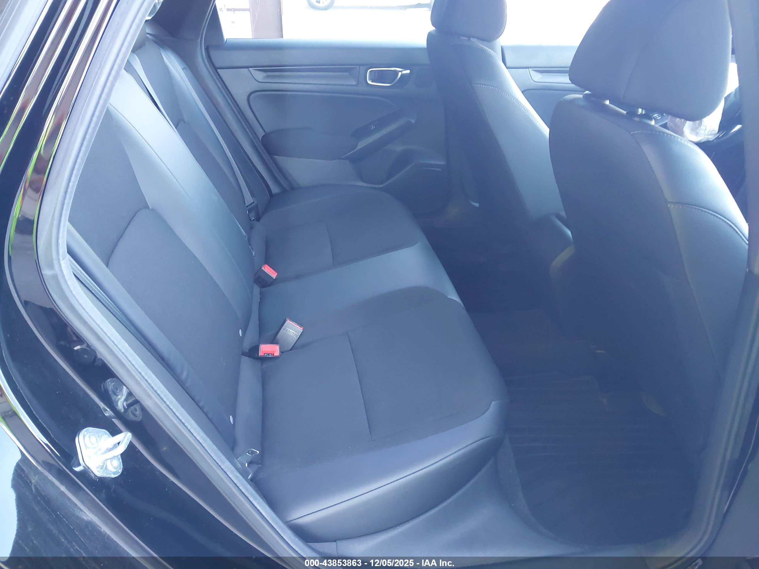 HONDA CIVIC image 8