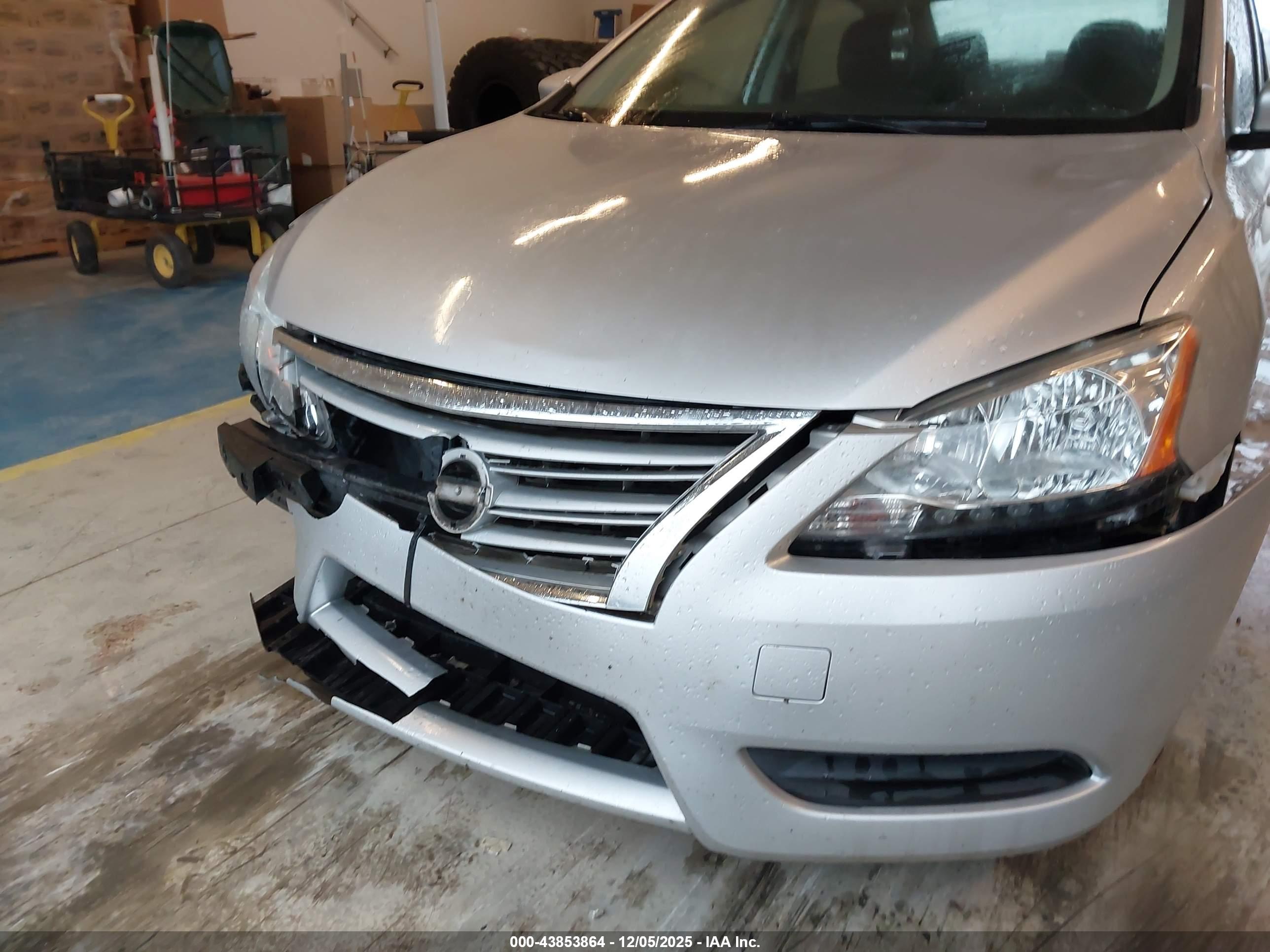 NISSAN SENTRA image 6