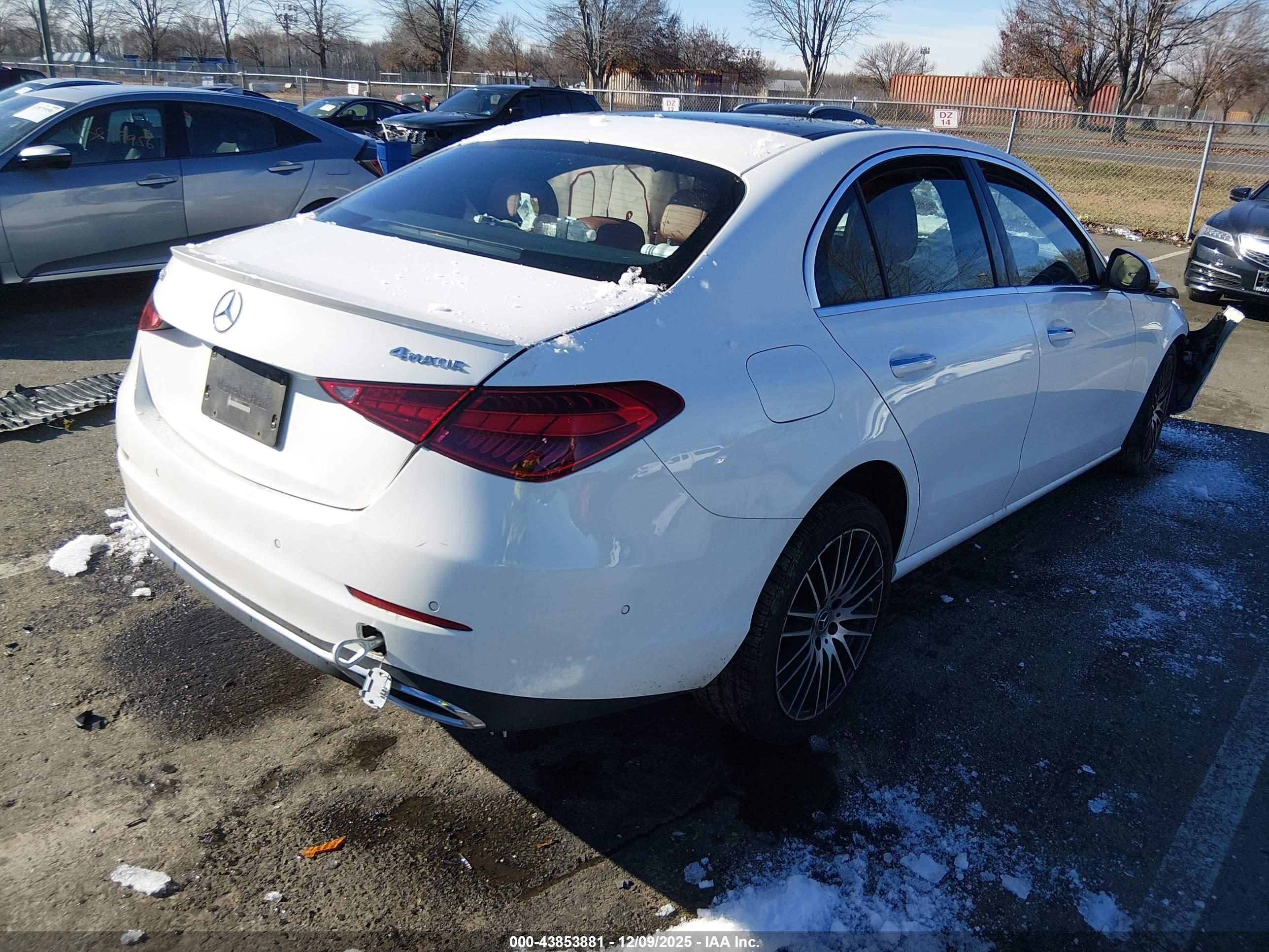 MERCEDES-BENZ C image 4