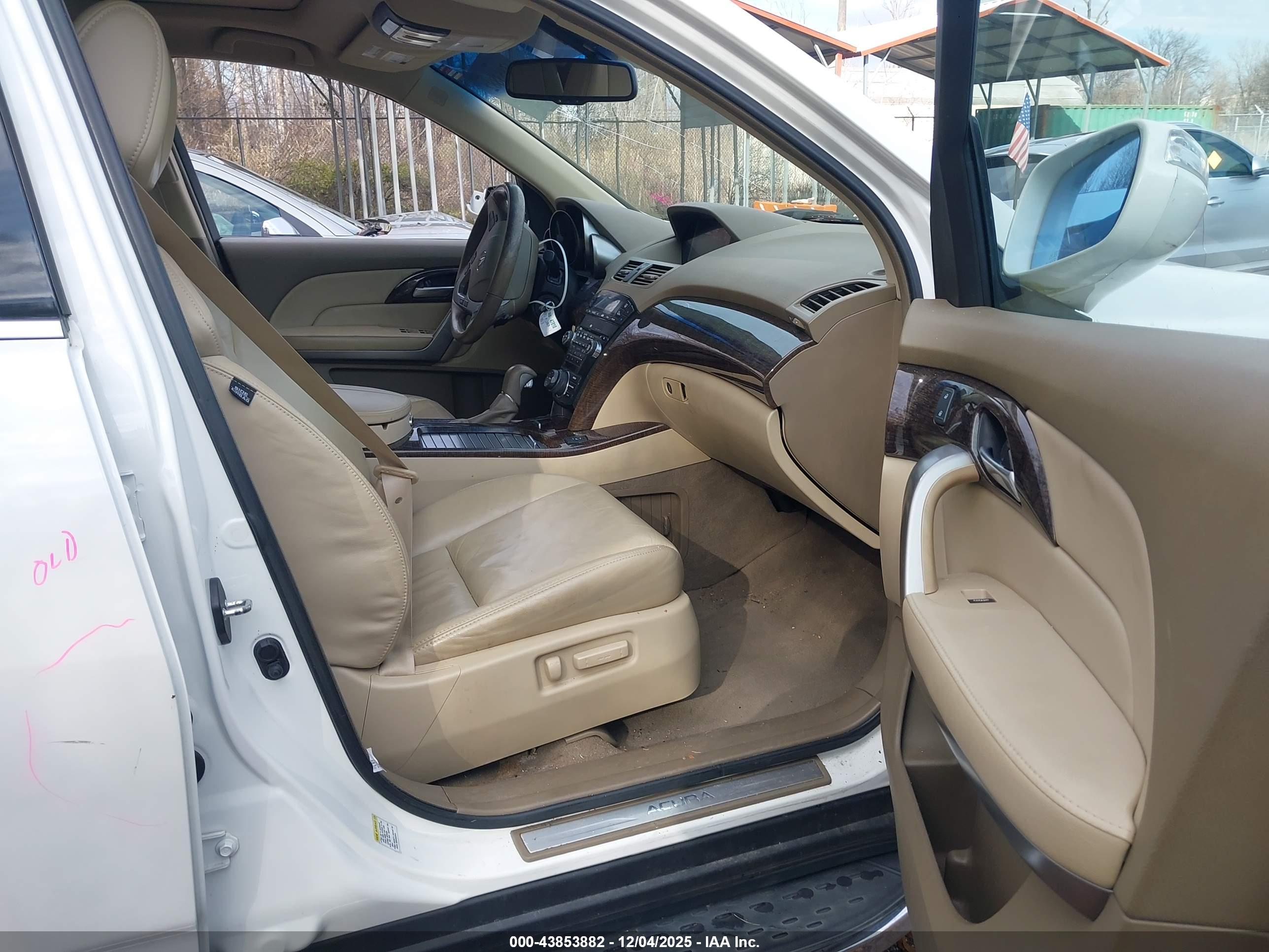 ACURA MDX image 5