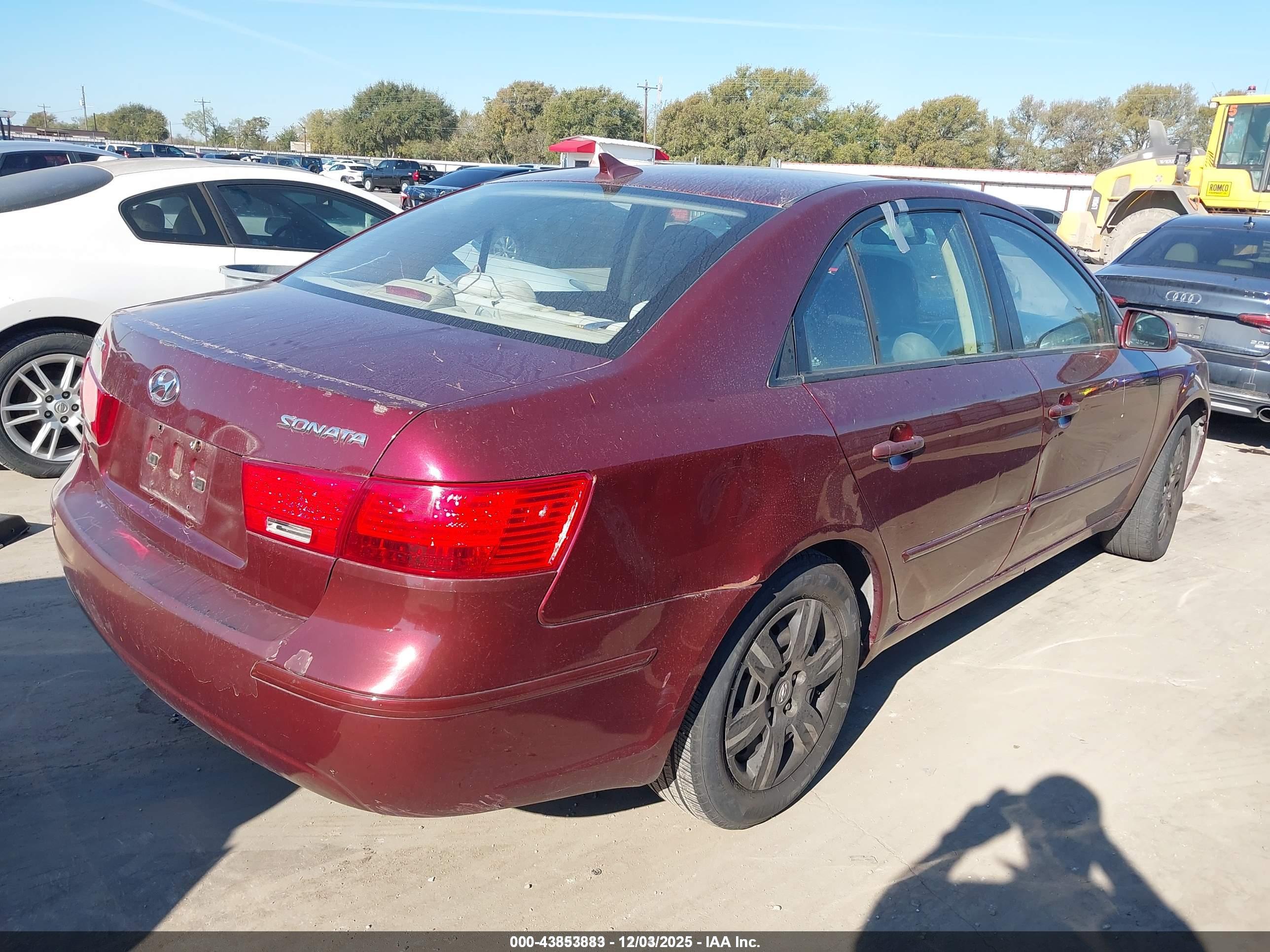 HYUNDAI SONATA image 4
