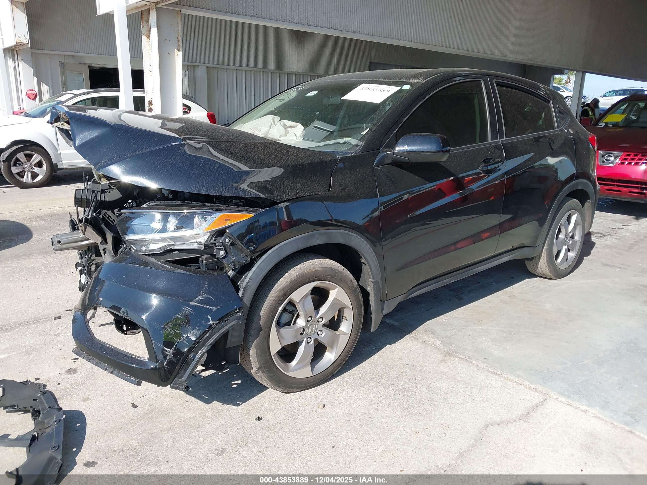 HONDA HR-V image 2