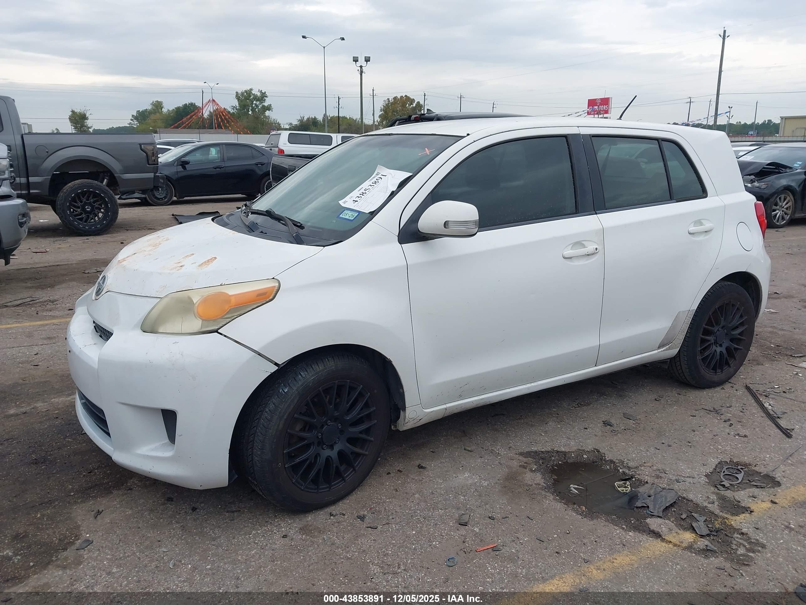 SCION XD image 2