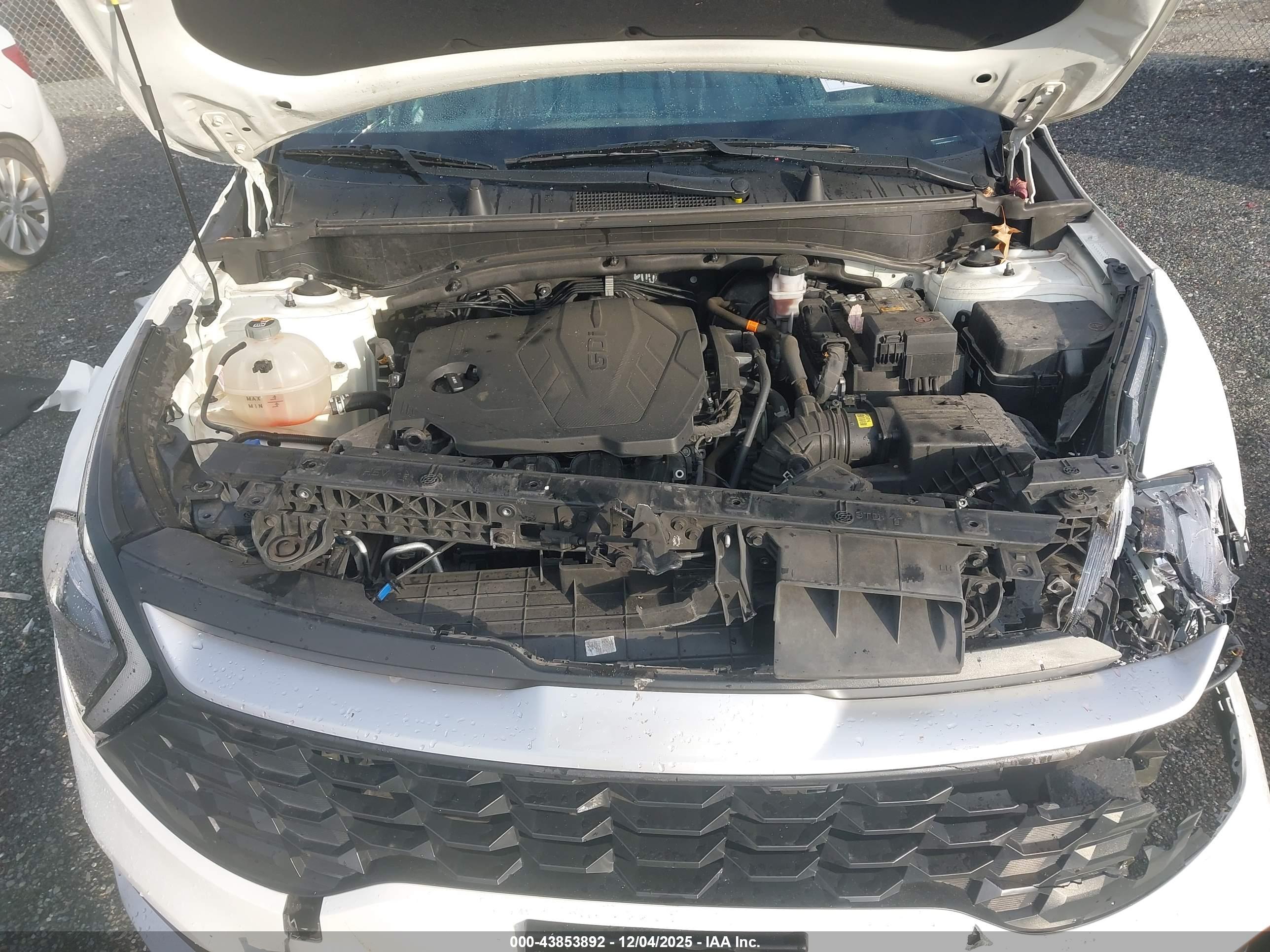 KIA SPORTAGE image 10