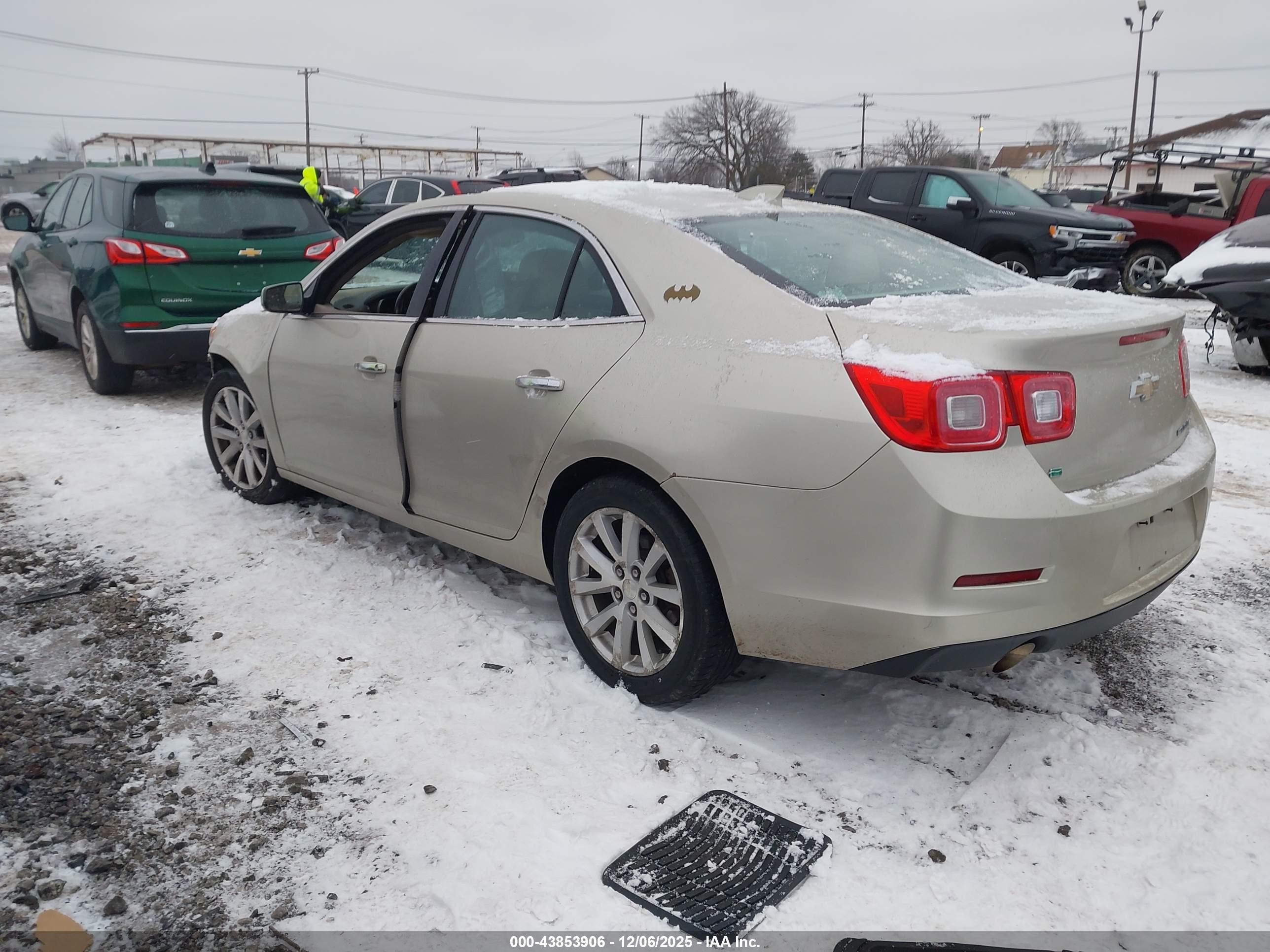 CHEVROLET MALIBU image 3