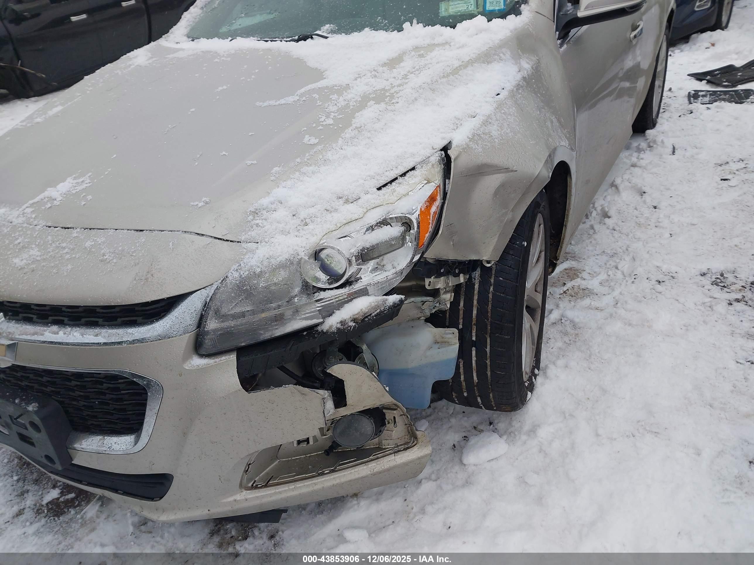 CHEVROLET MALIBU image 6