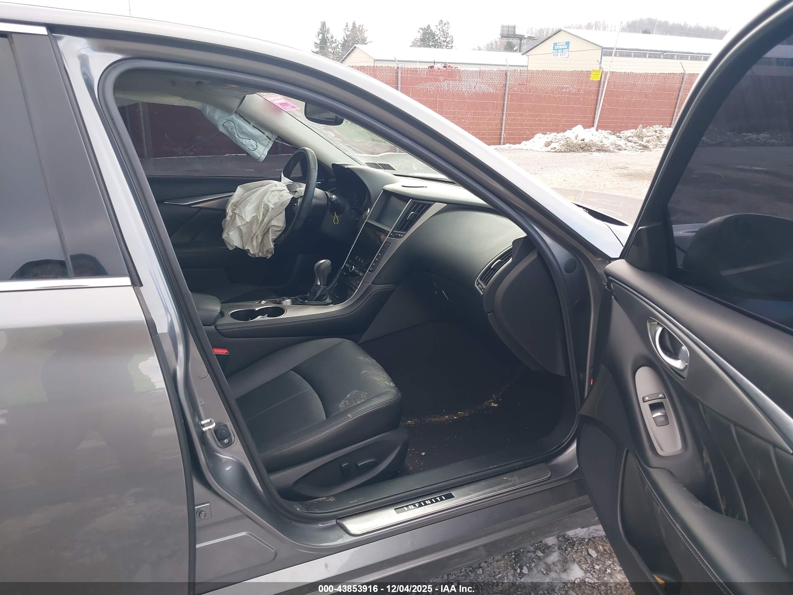 INFINITI Q50 image 5
