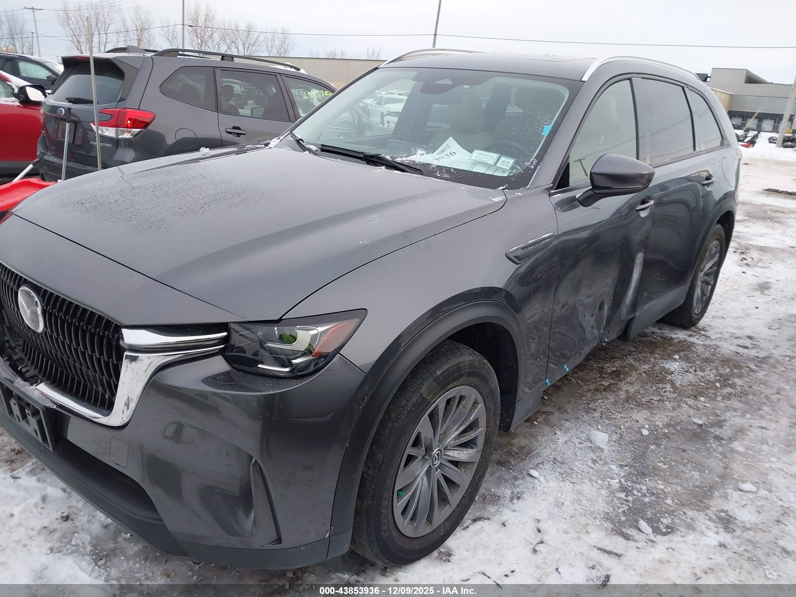 MAZDA CX-90 image 2
