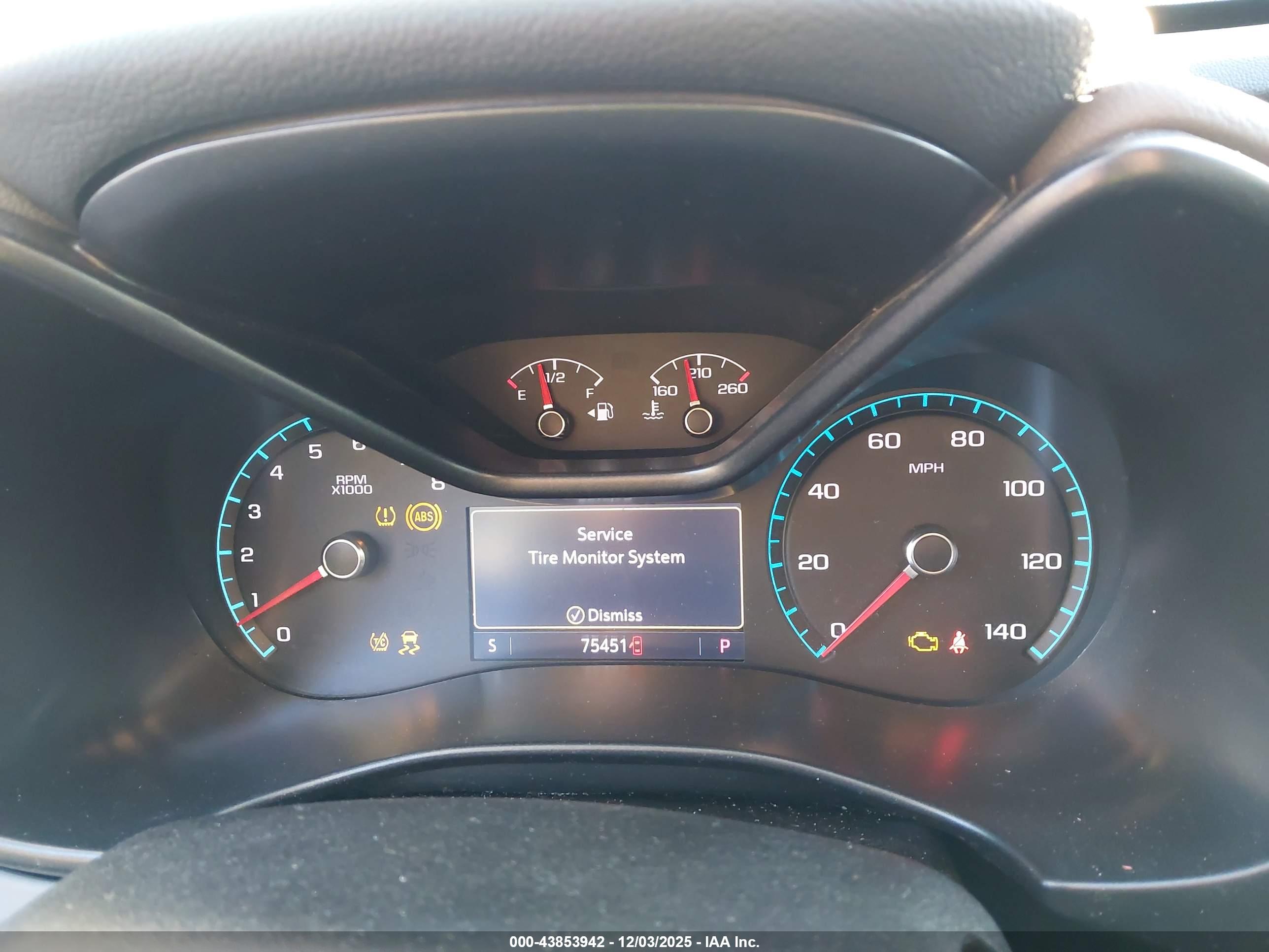 CHEVROLET COLORADO image 7