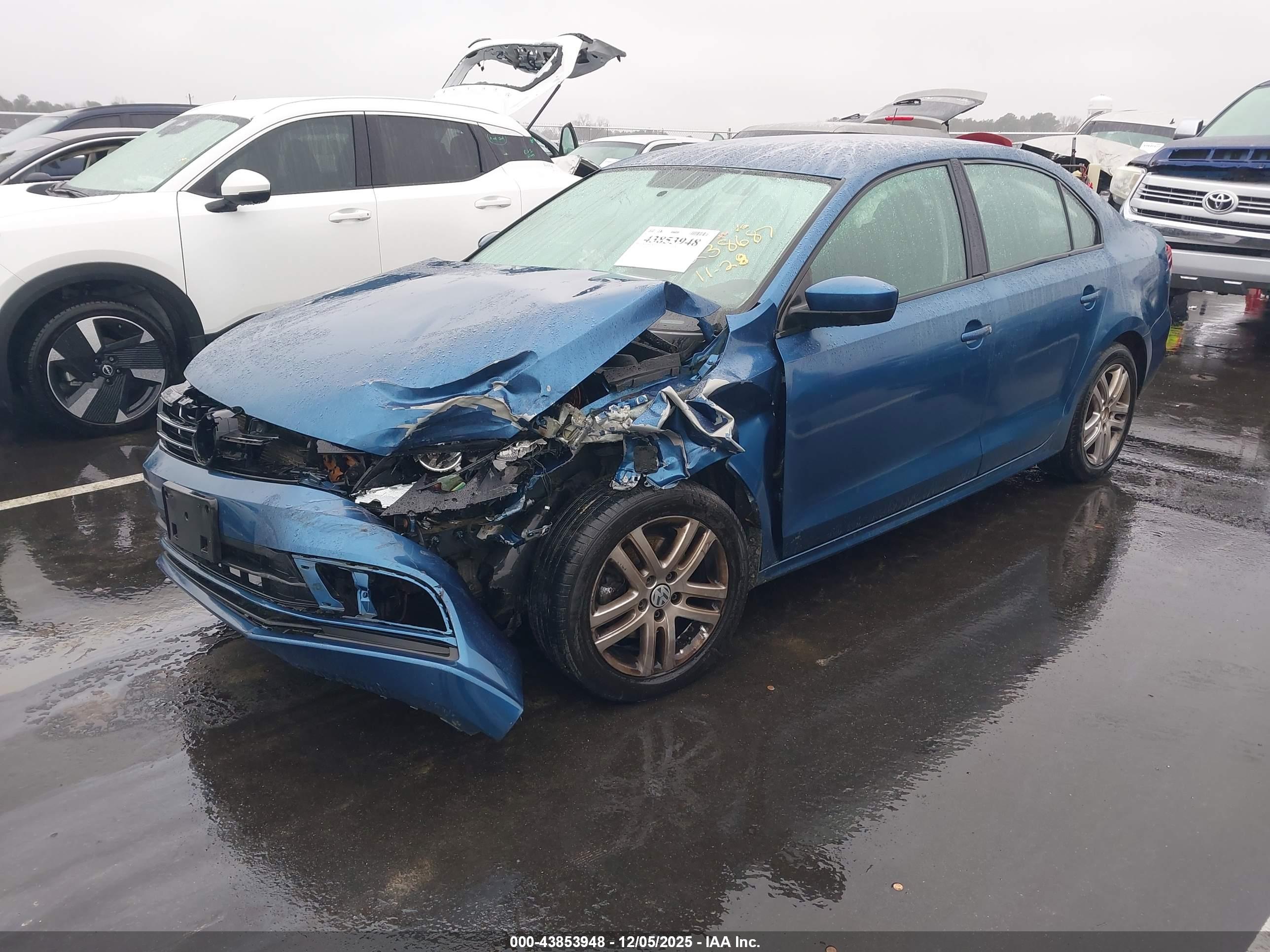 VOLKSWAGEN JETTA image 2
