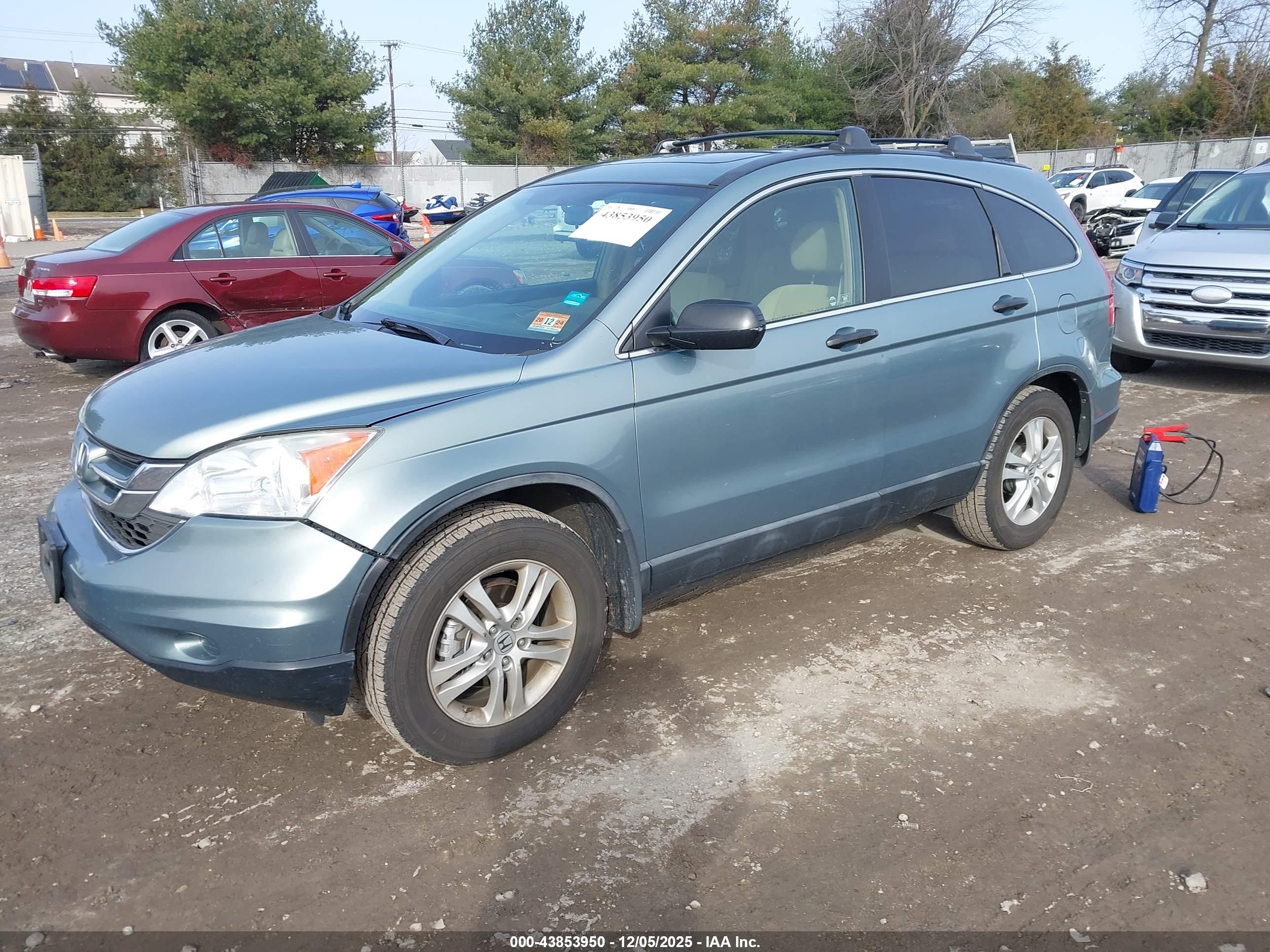 HONDA CR-V image 2