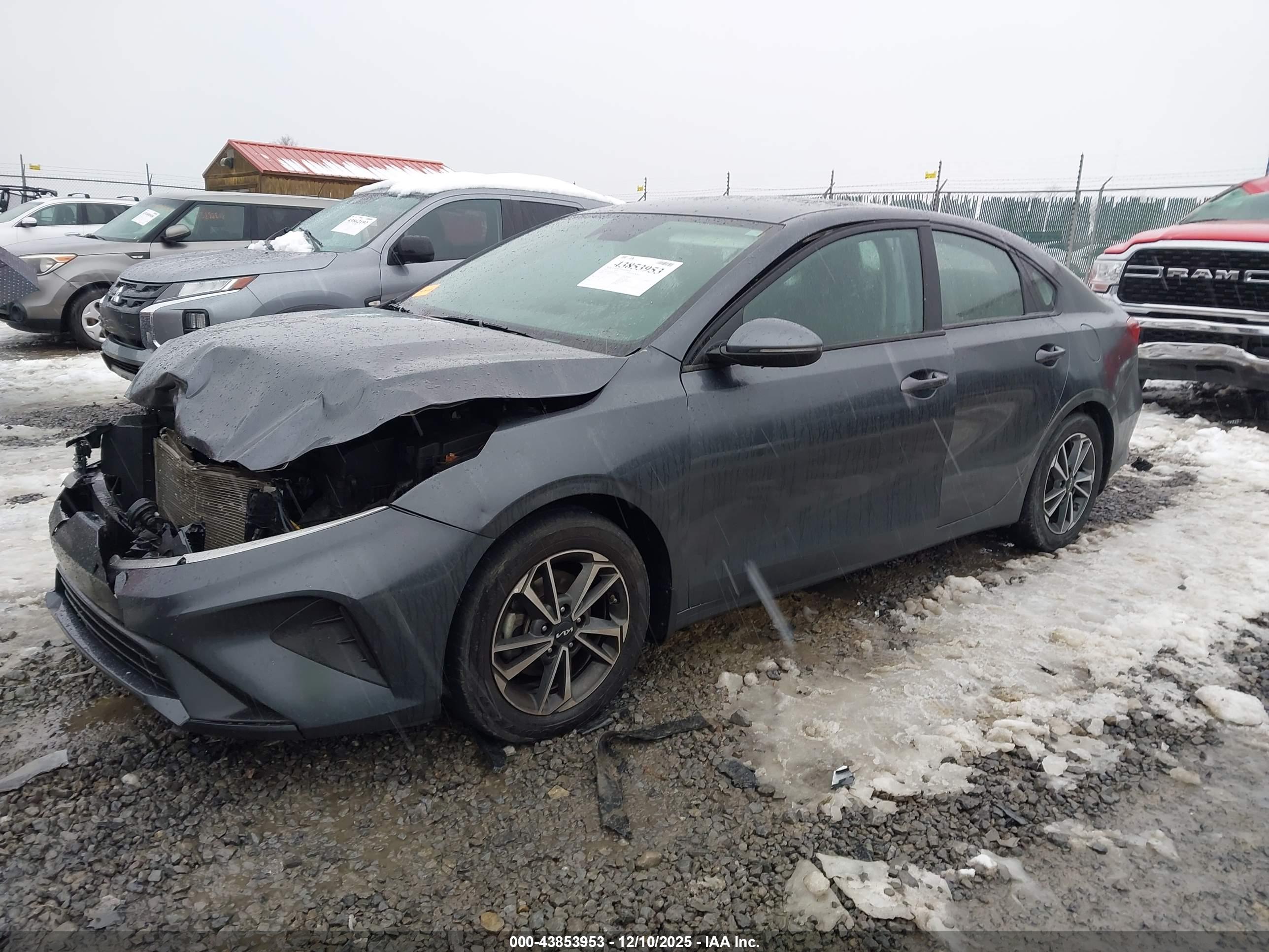 KIA FORTE image 2