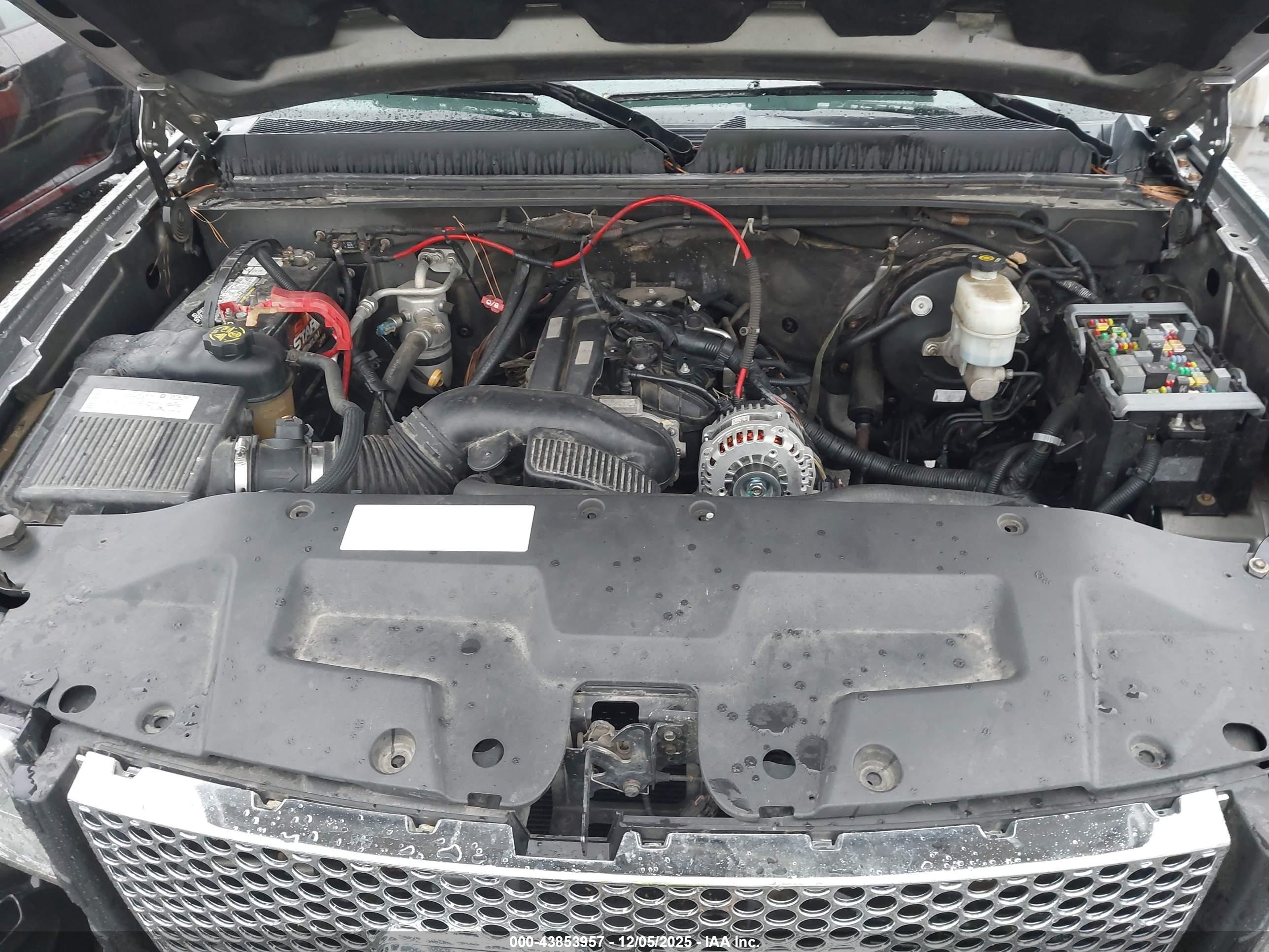 GMC SIERRA image 10