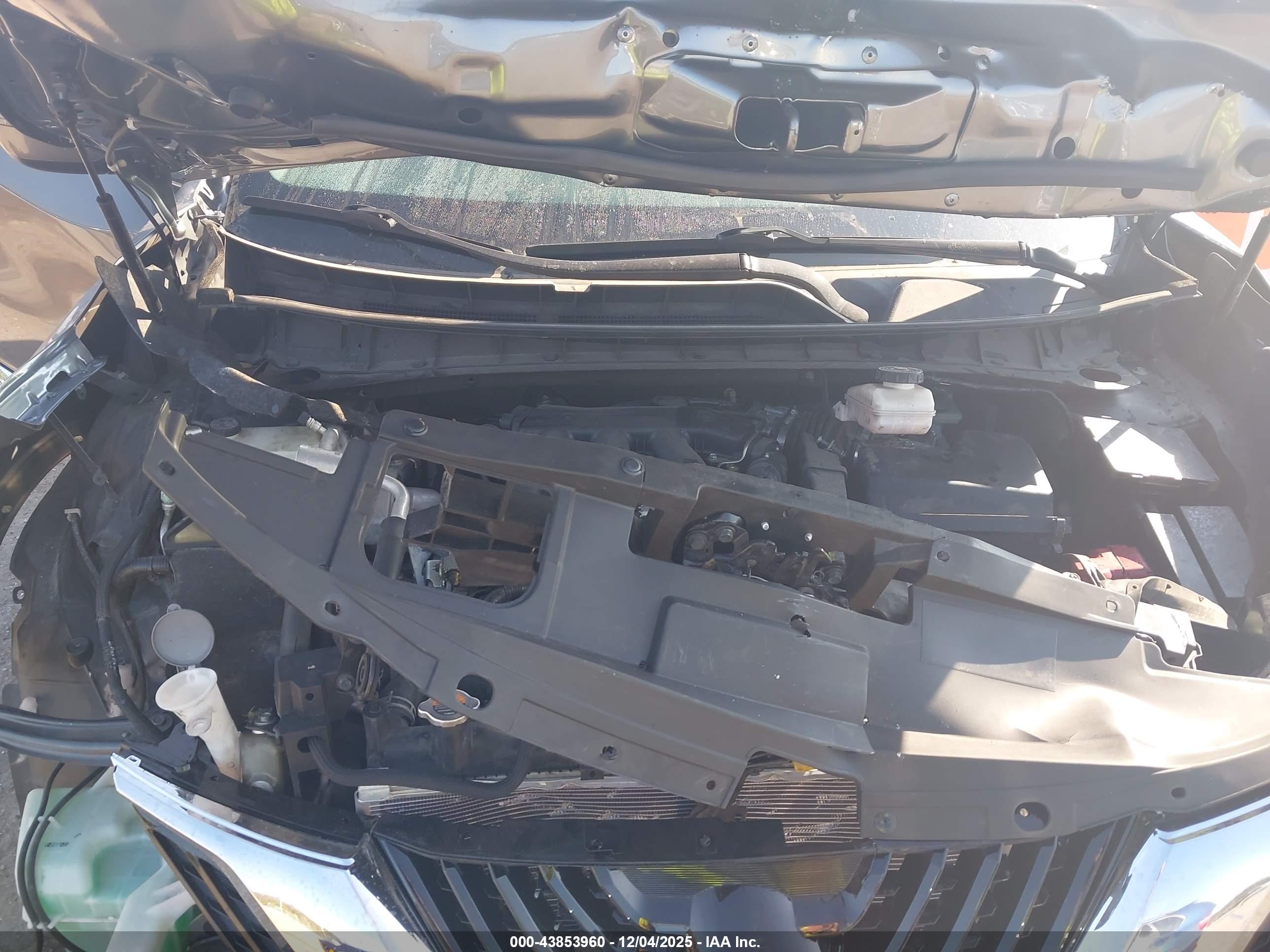 NISSAN MURANO image 10