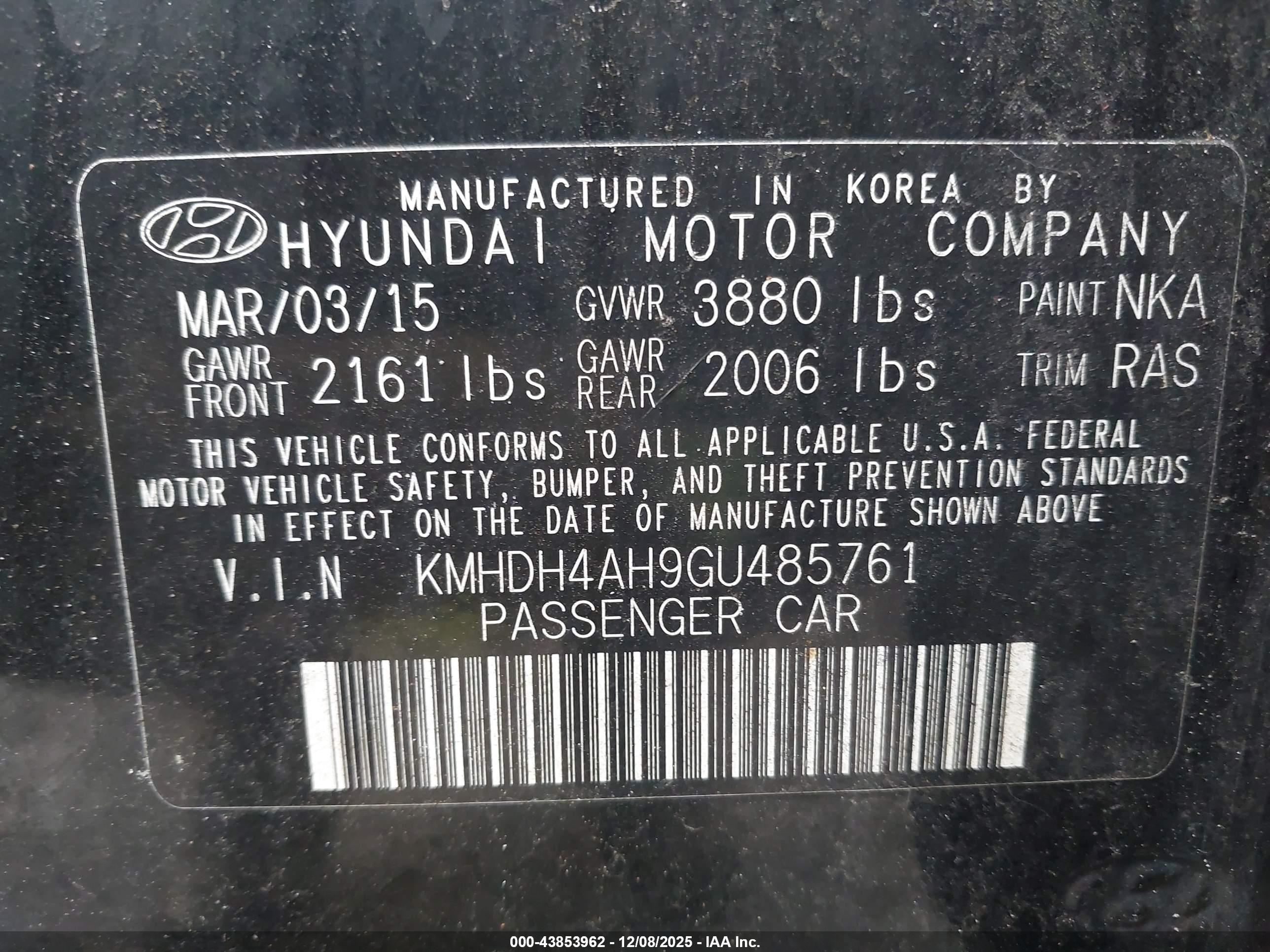HYUNDAI ELANTRA image 9