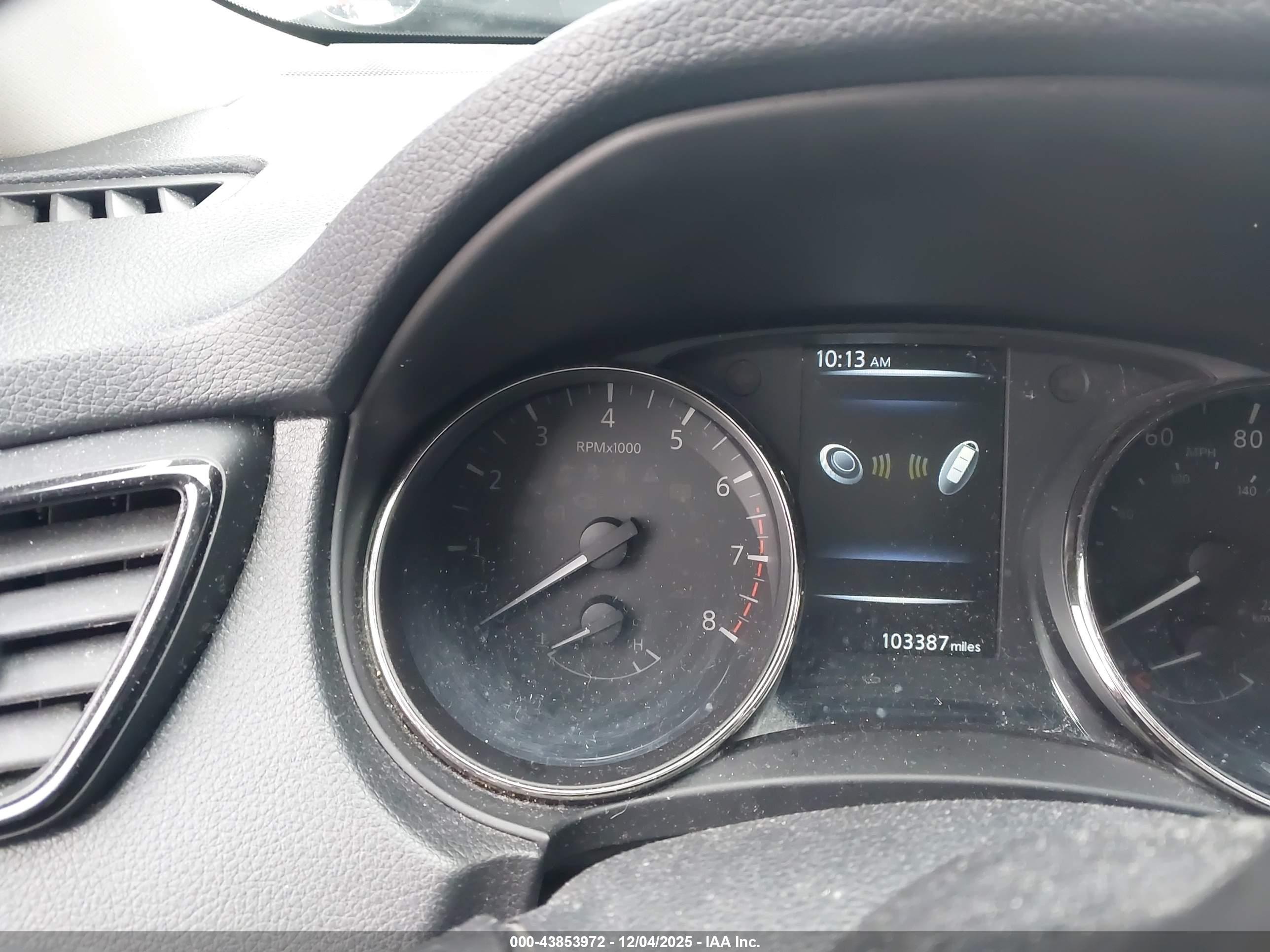 NISSAN ROGUE image 7