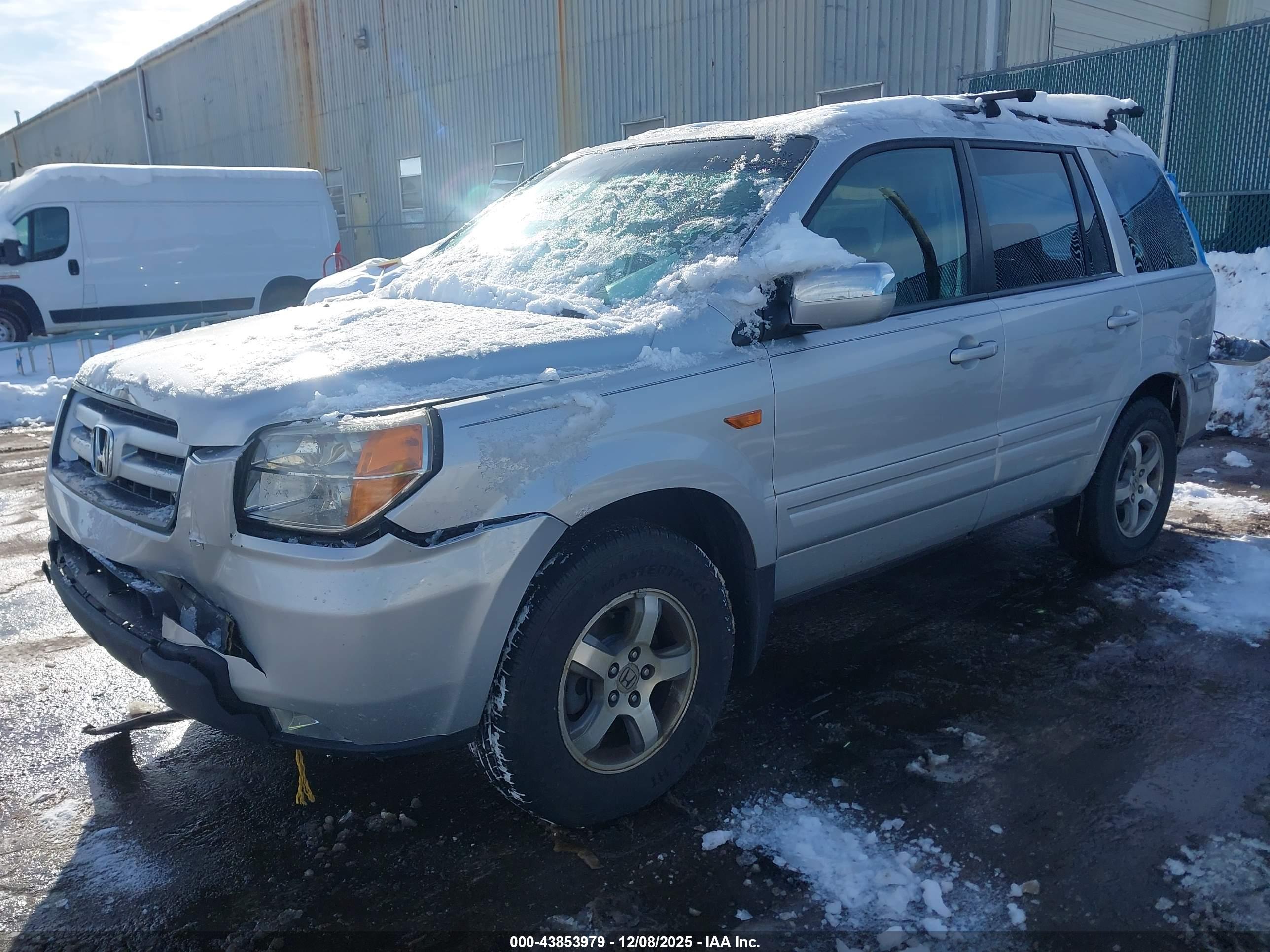 HONDA PILOT image 2
