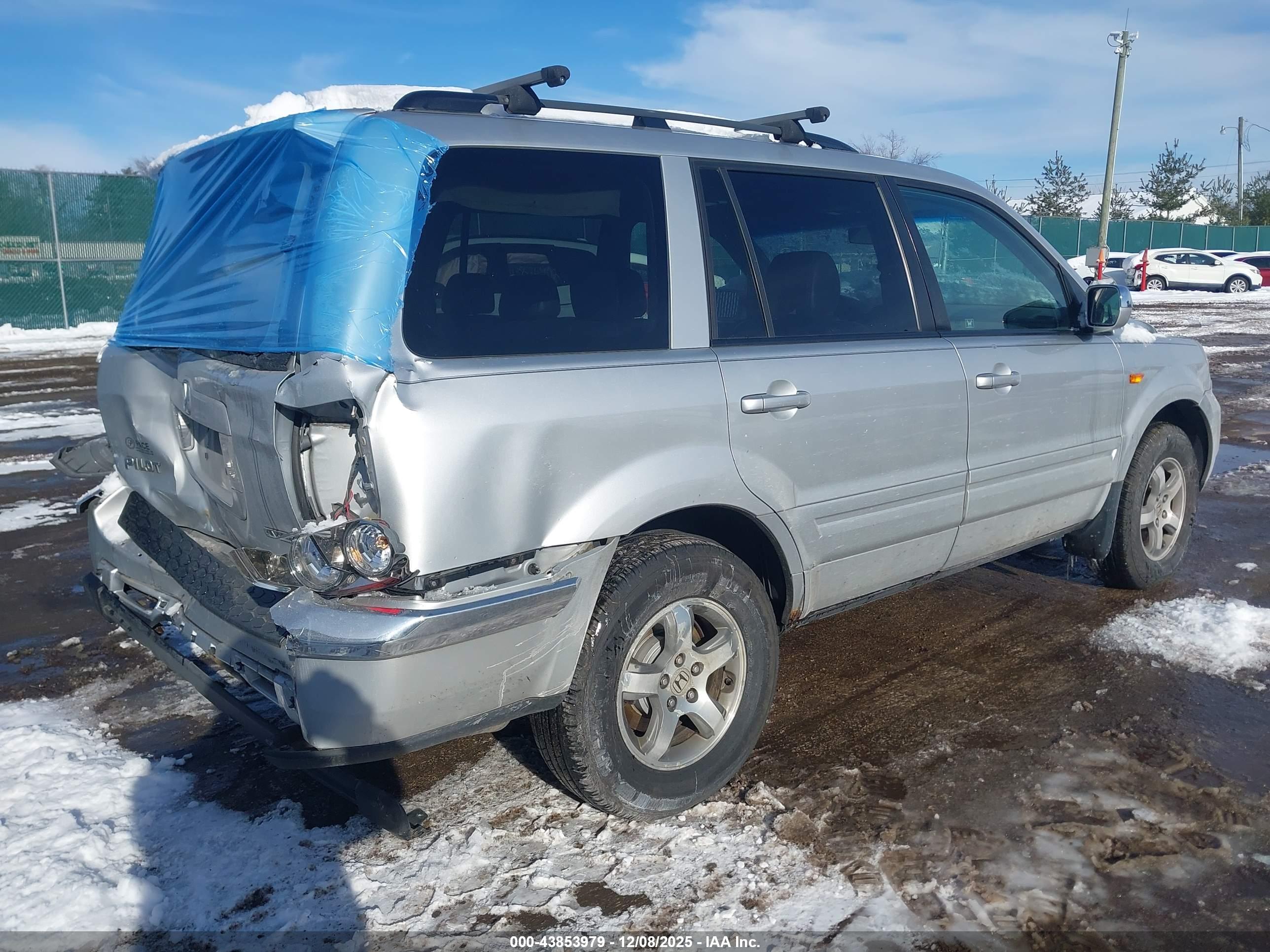 HONDA PILOT image 4