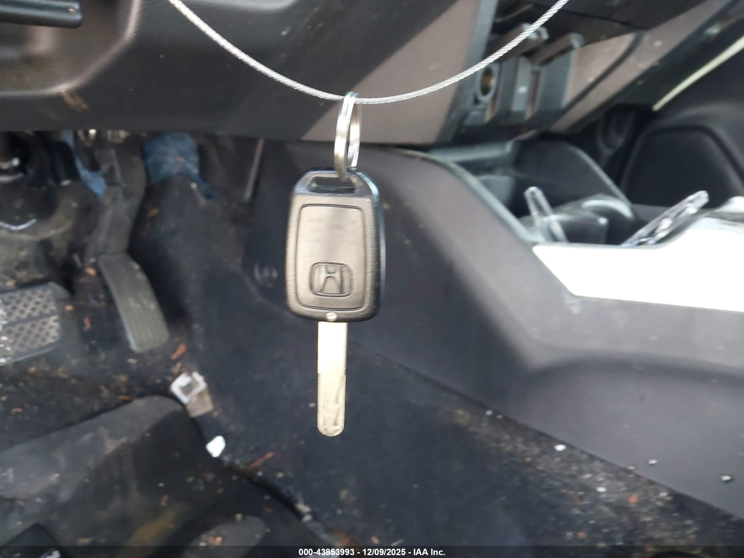 HONDA FIT image 11