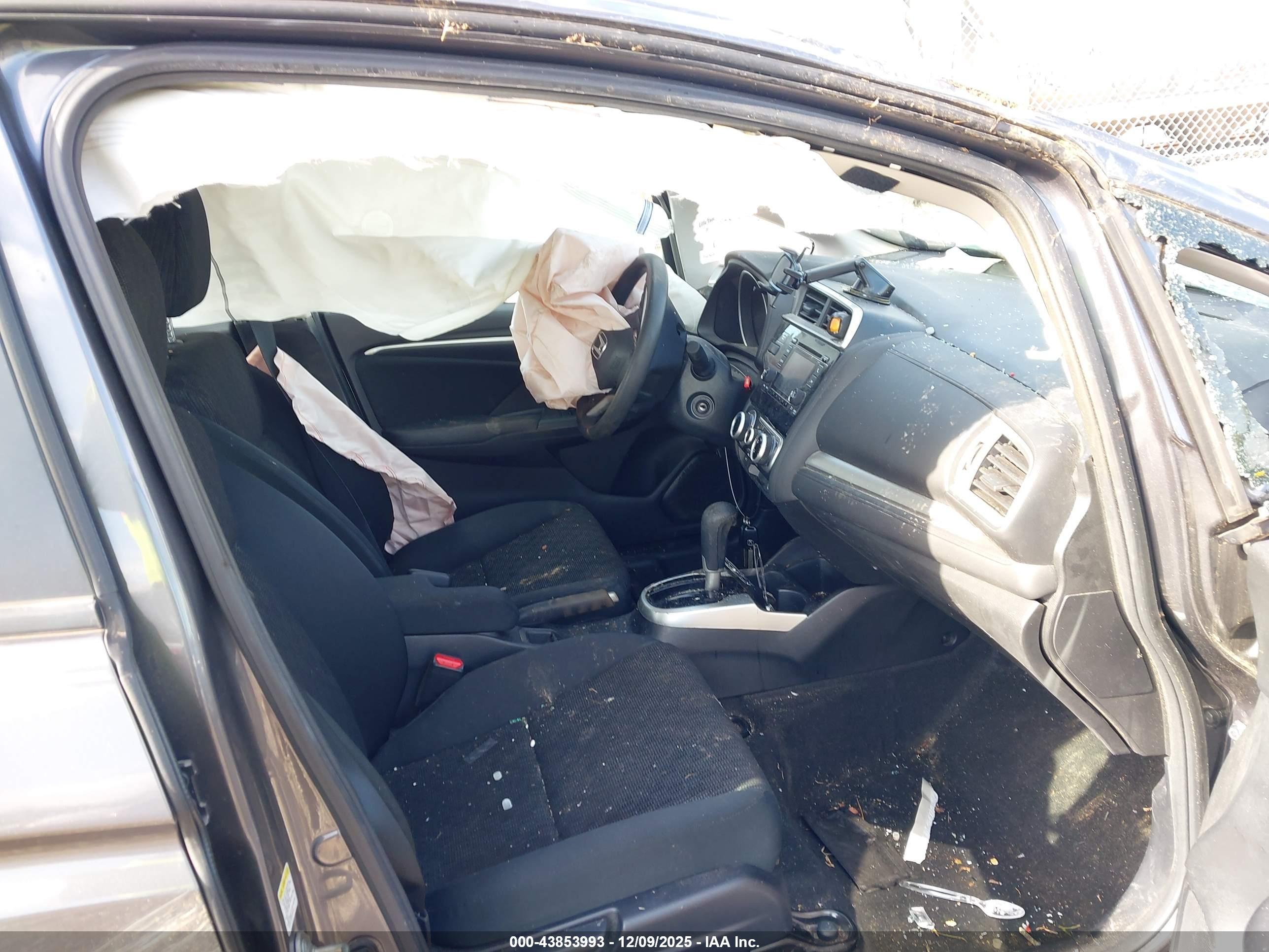 HONDA FIT image 5