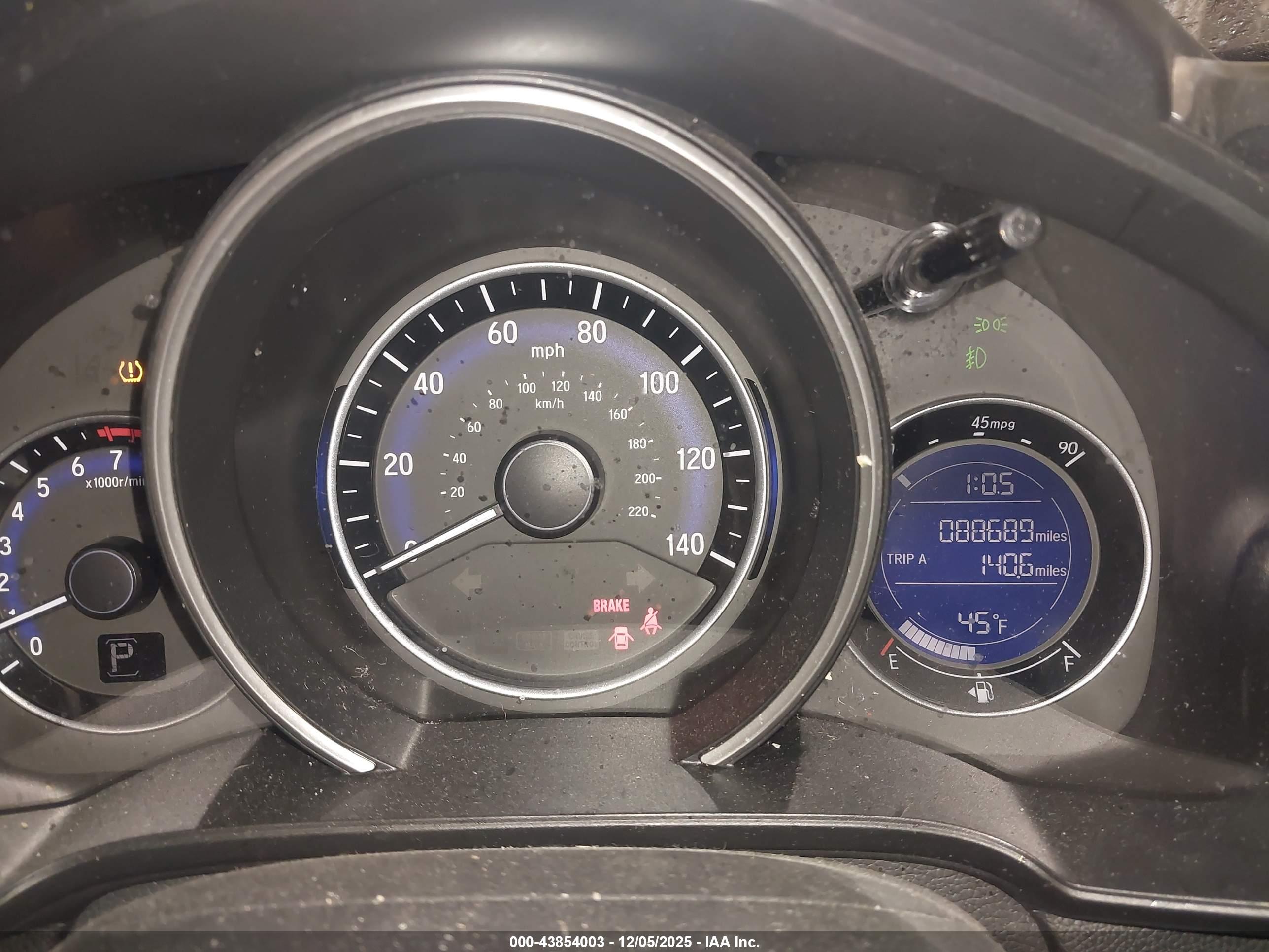 HONDA FIT image 7