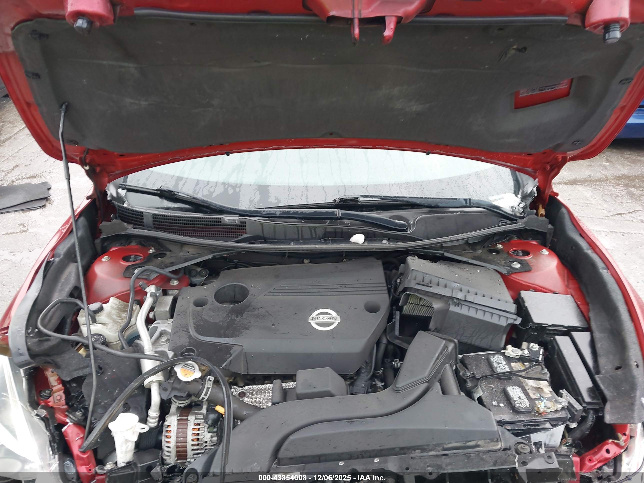 NISSAN ALTIMA image 10