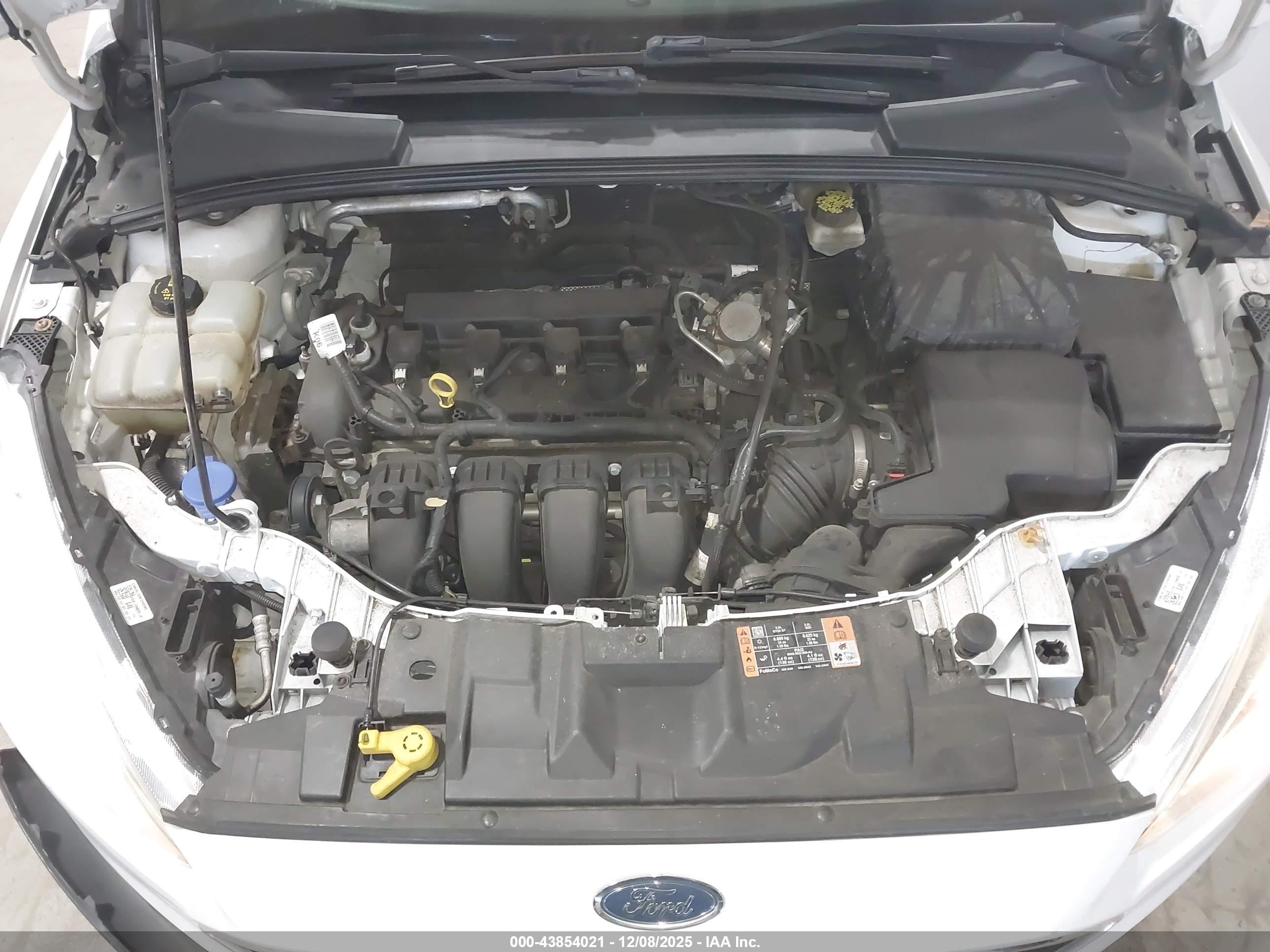 FORD FOCUS image 10