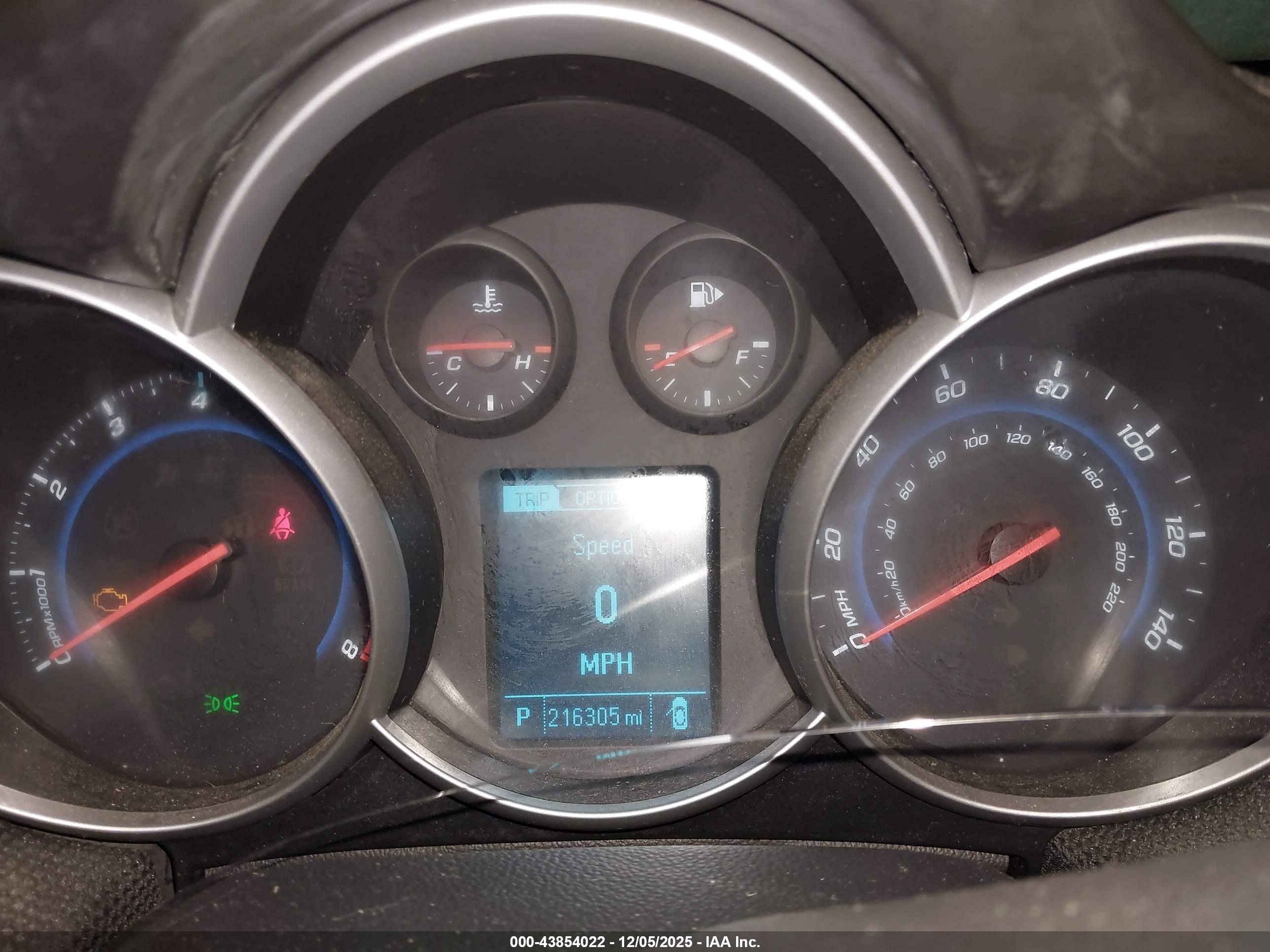CHEVROLET CRUZE image 7
