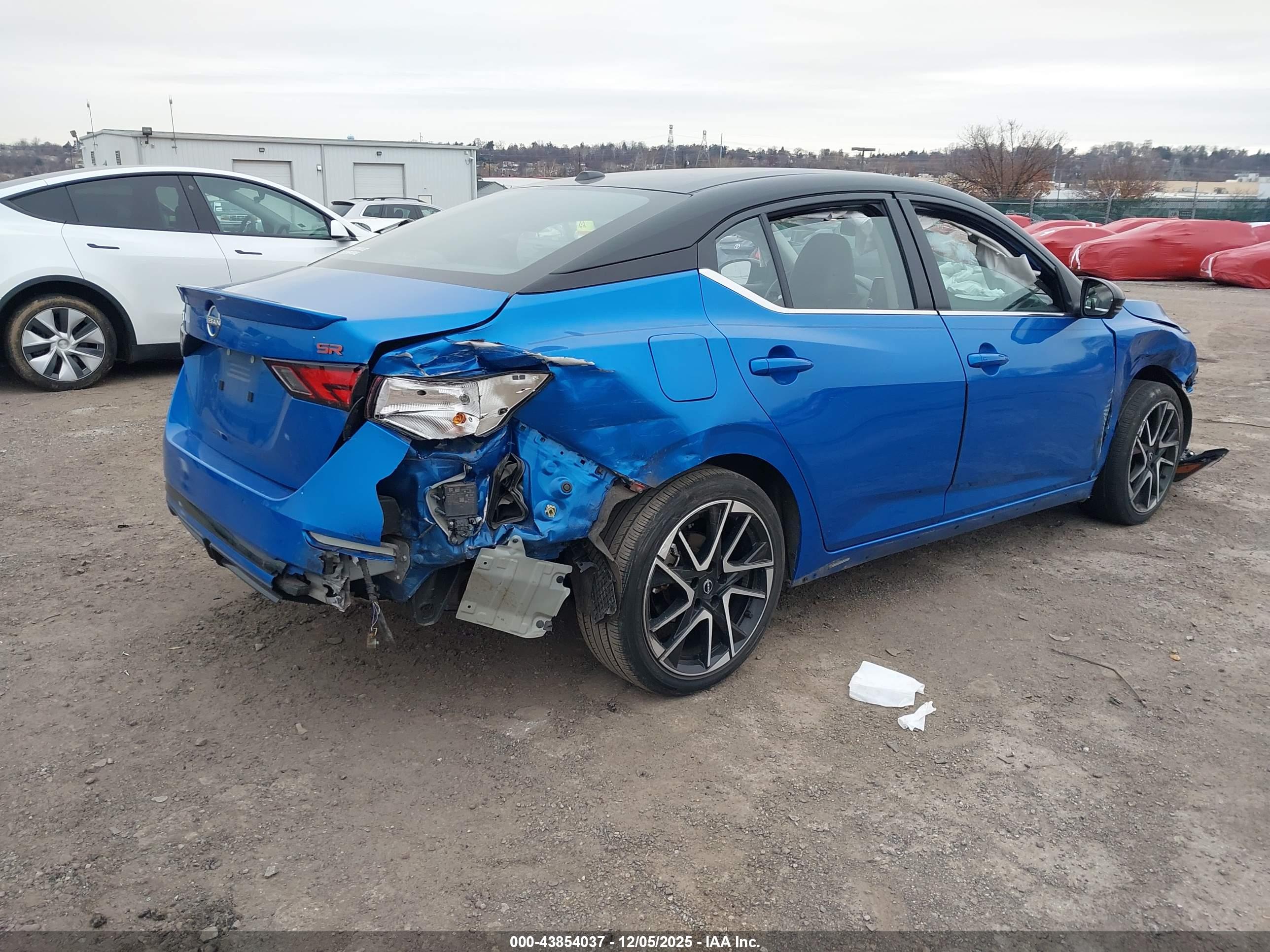 NISSAN SENTRA image 4
