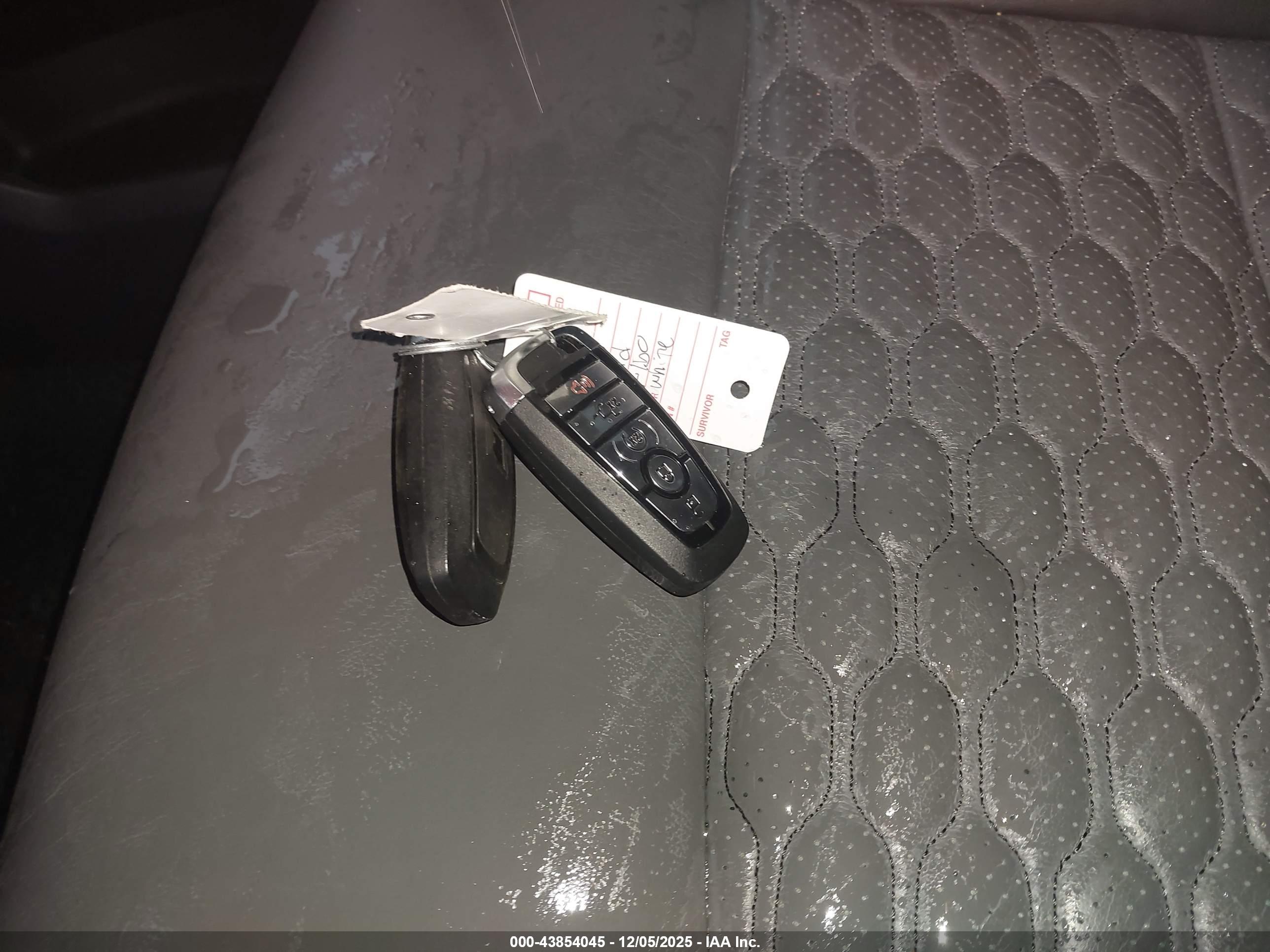 FORD F-150 image 11