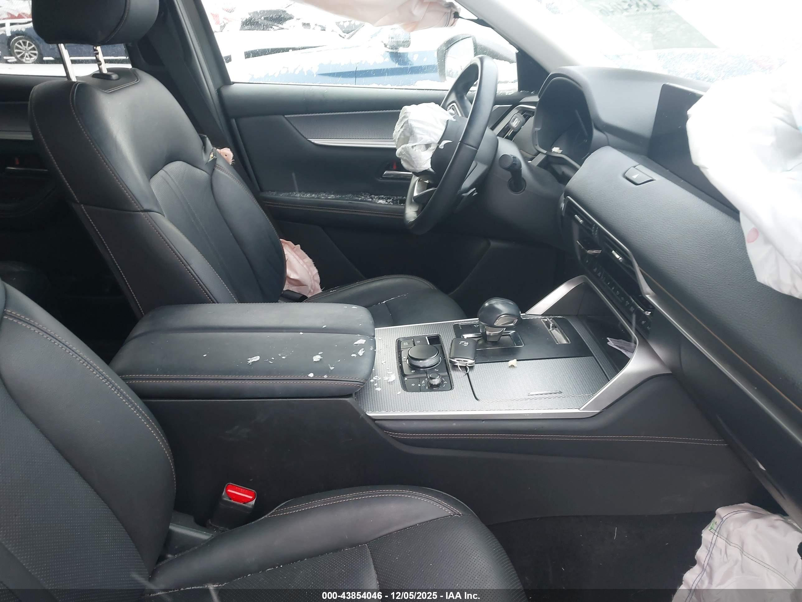 MAZDA CX-90 image 5