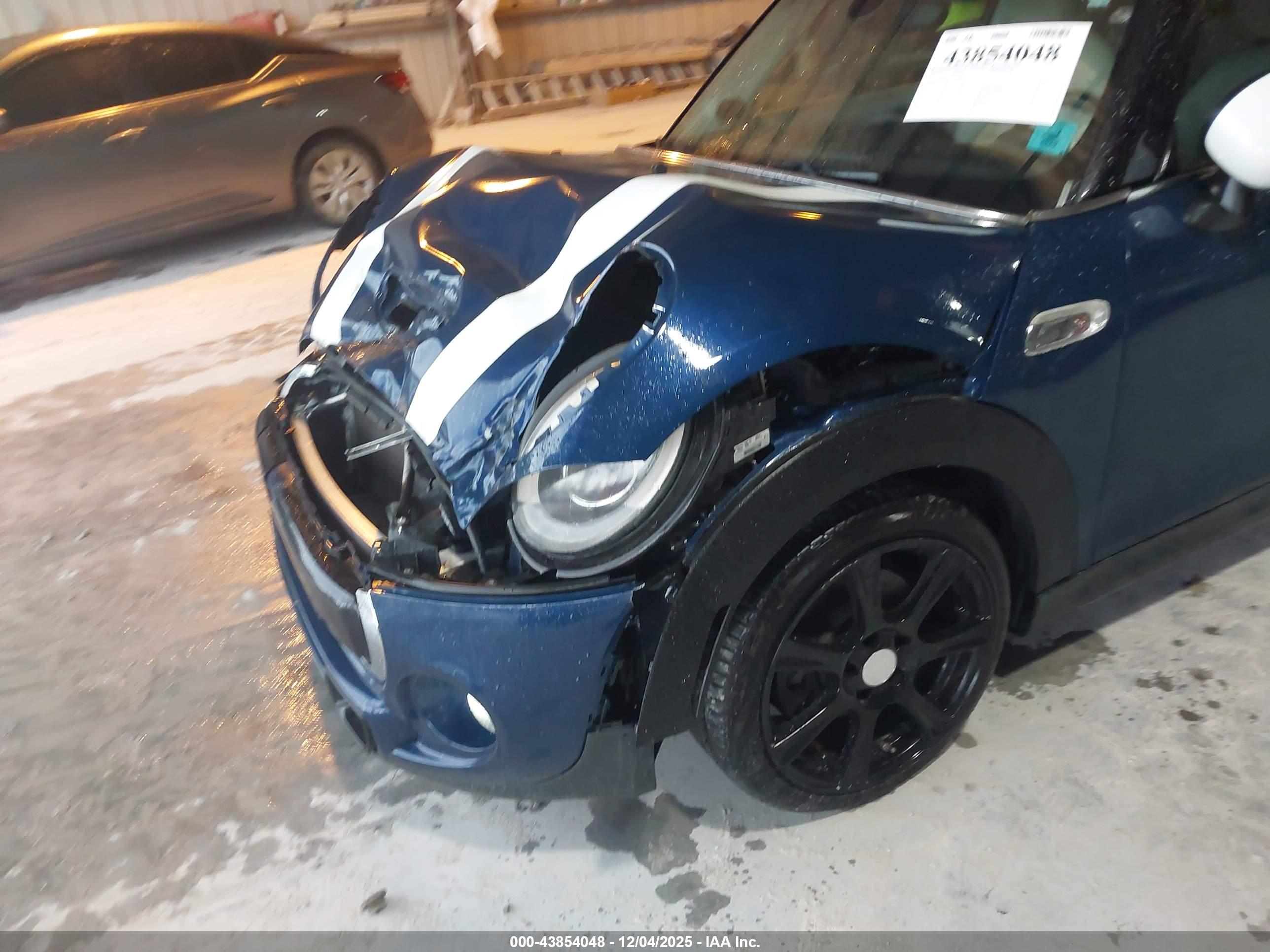 MINI HARDTOP image 6