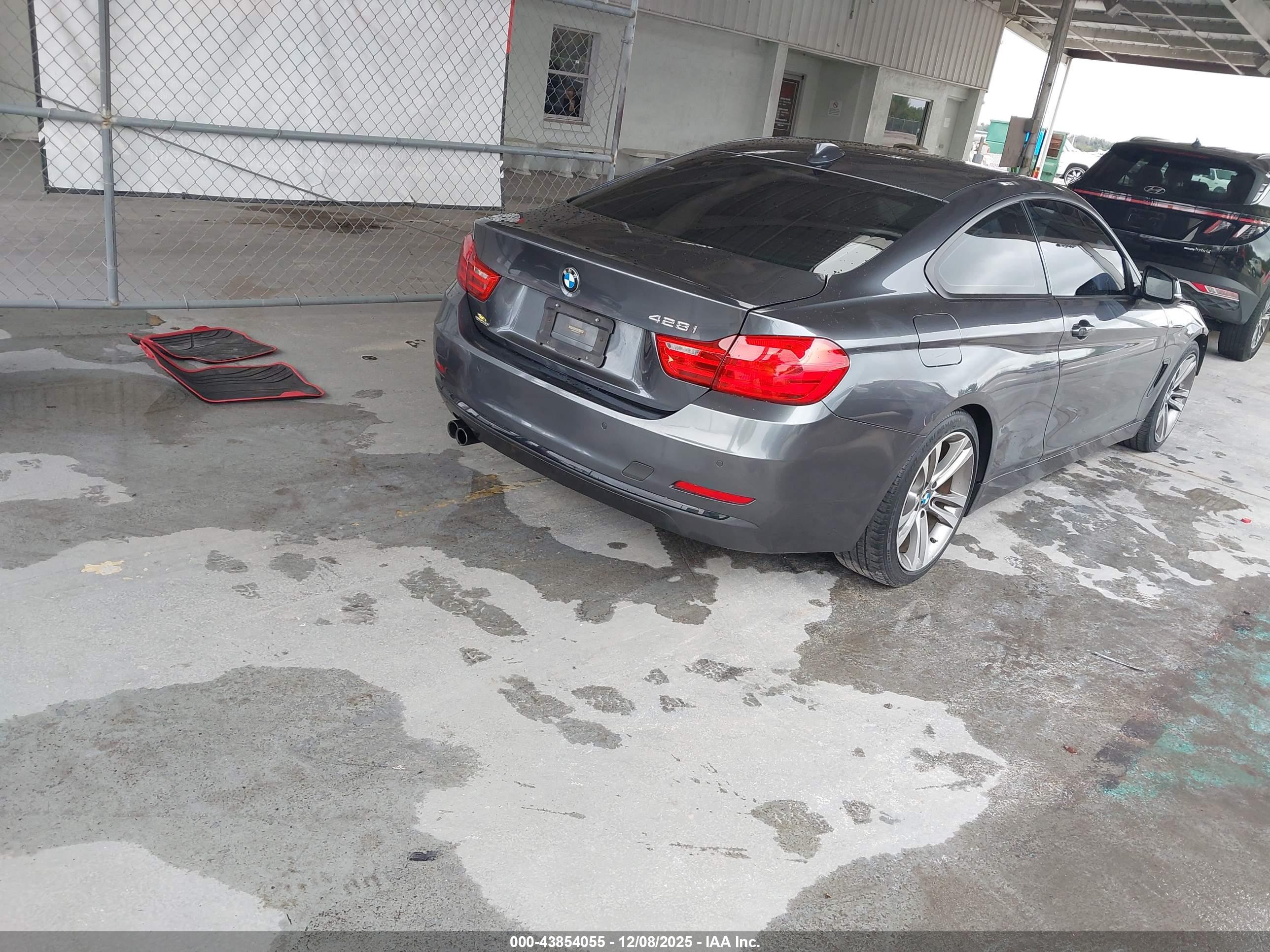 BMW 428I image 4