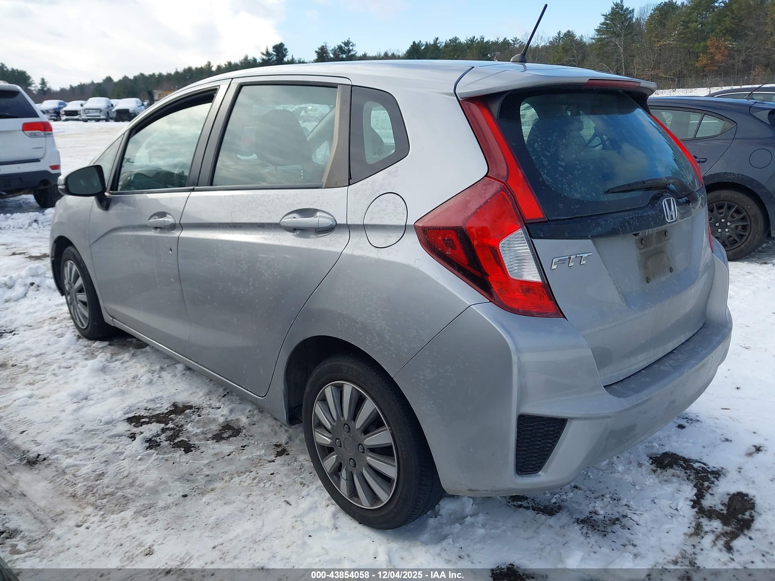 HONDA FIT image 3