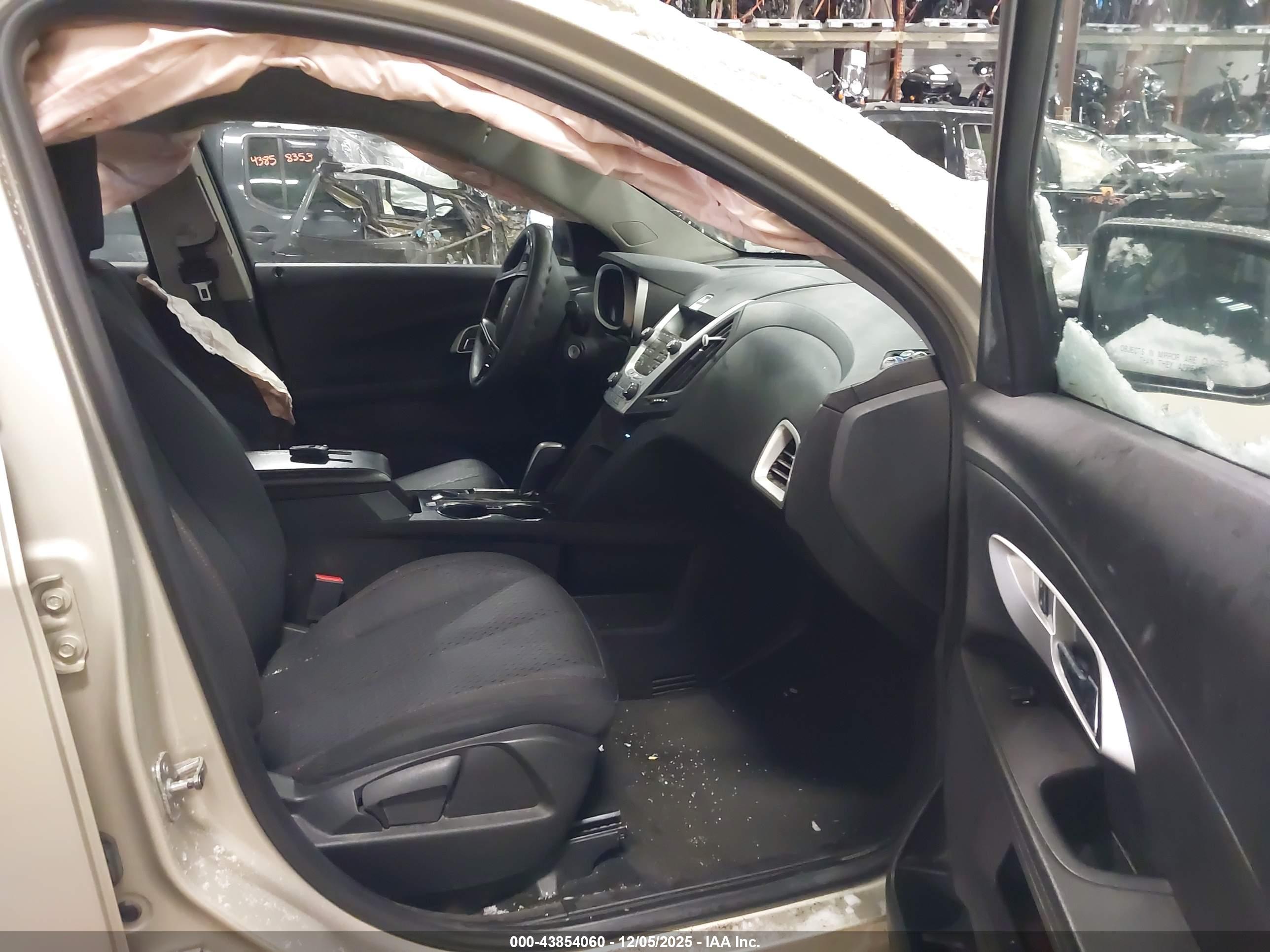 CHEVROLET EQUINOX image 5