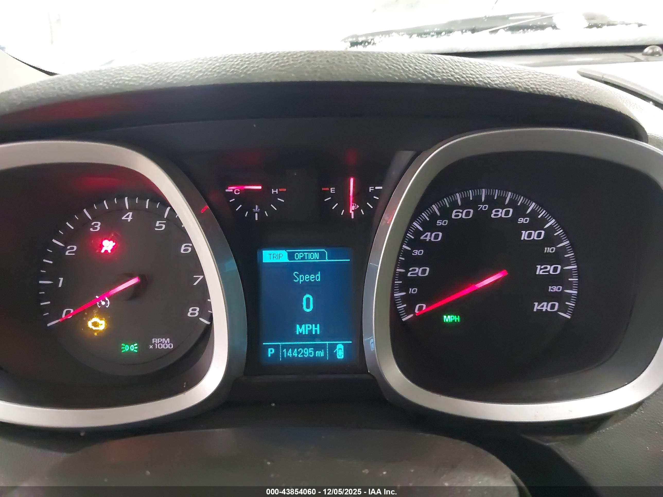 CHEVROLET EQUINOX image 7