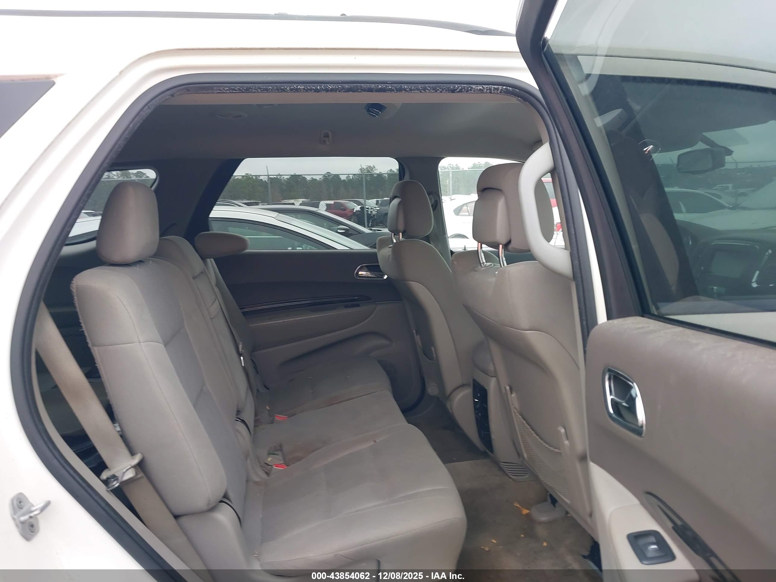 DODGE DURANGO image 8