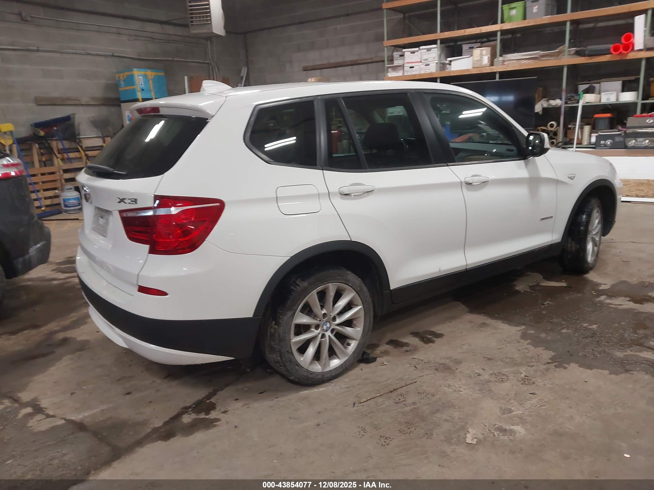 BMW X3 image 4